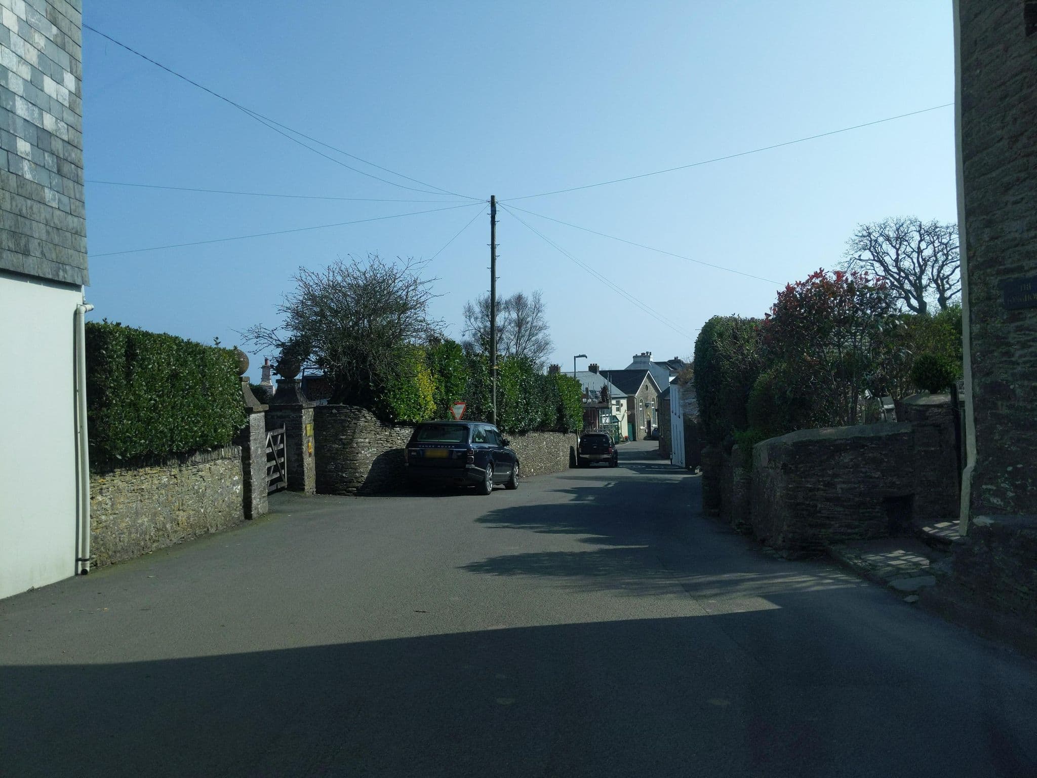 Street view near Strete Barton House, Dartmouth — © WaggyDog (CC BY-SA · Mapillary)