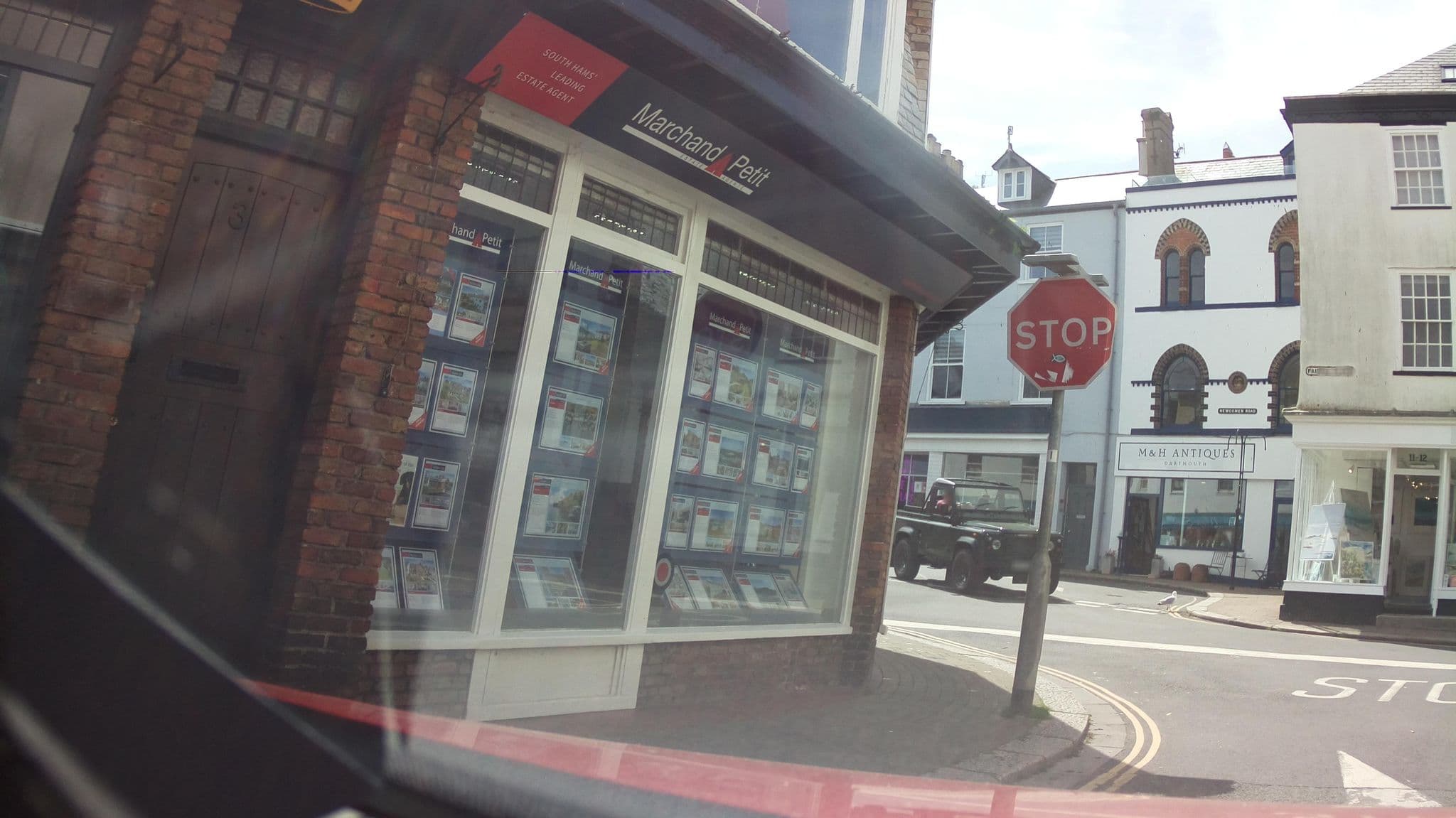 Street view near The Crow's Nest, Dartmouth — © southglos (CC BY-SA · Mapillary)