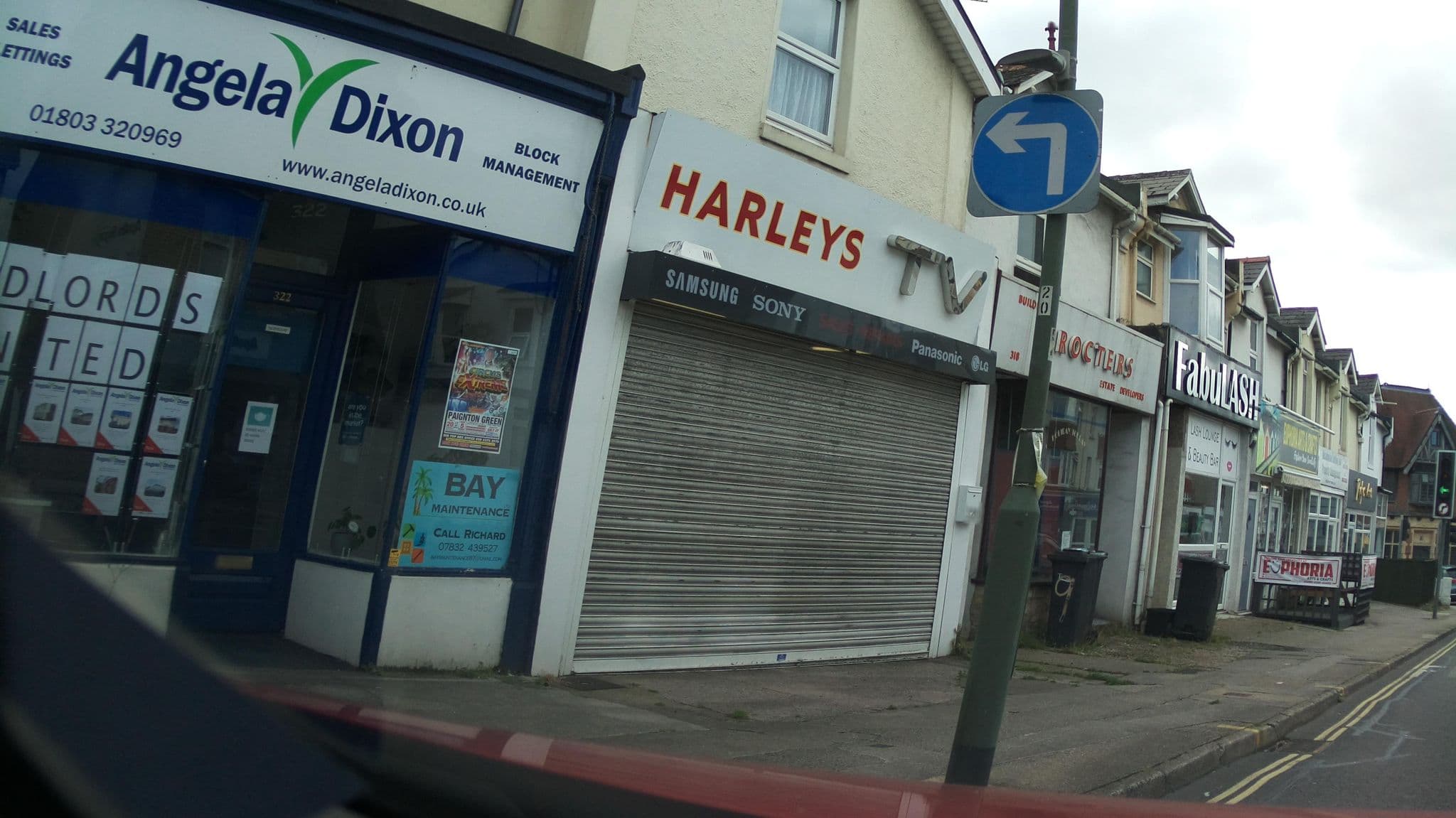 Street view near Holiday Torbay, Paignton — © southglos (CC BY-SA · Mapillary)