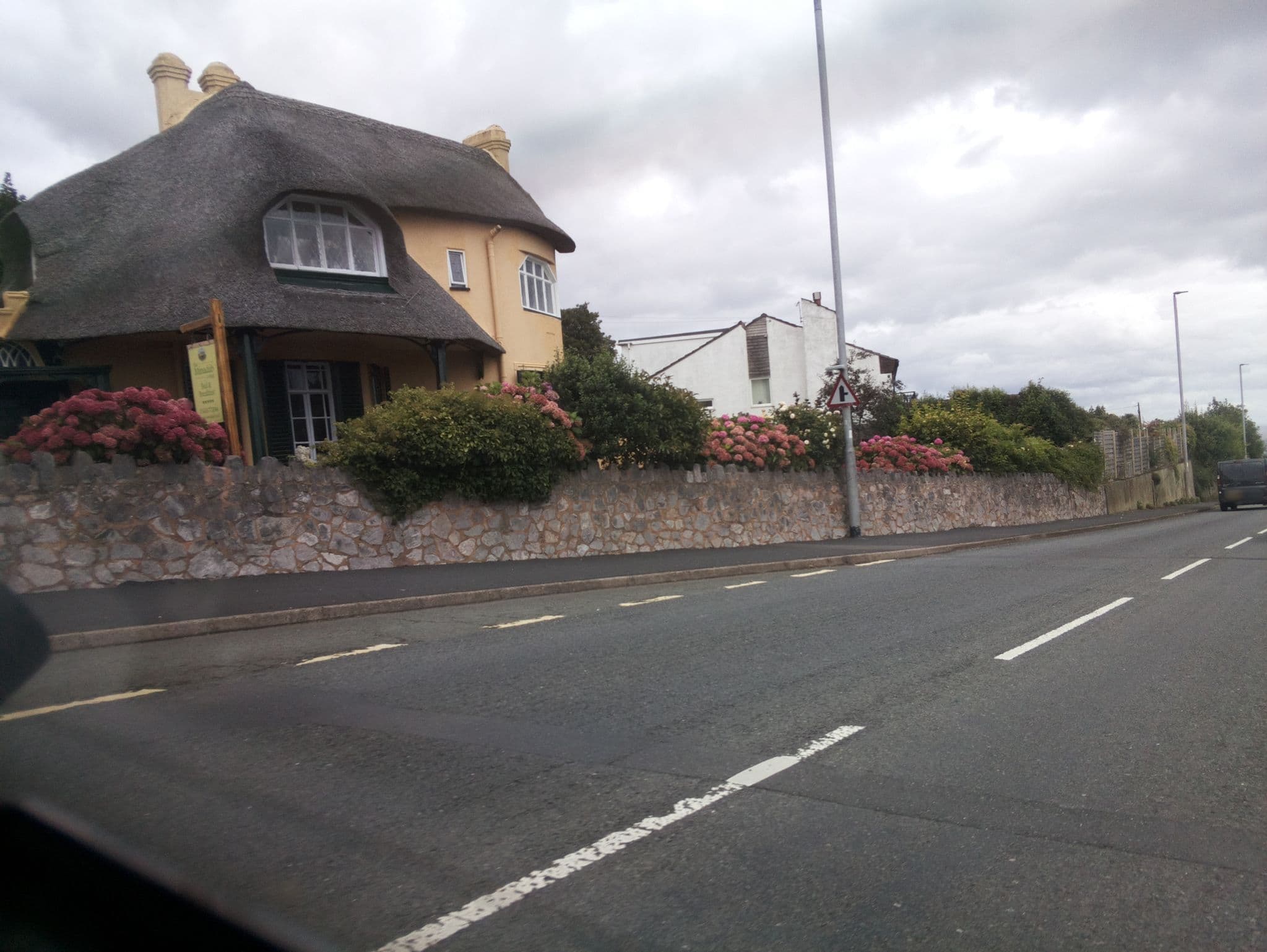 Street view near Minadab Cottage, Teignmouth — © southglos (CC BY-SA · Mapillary)