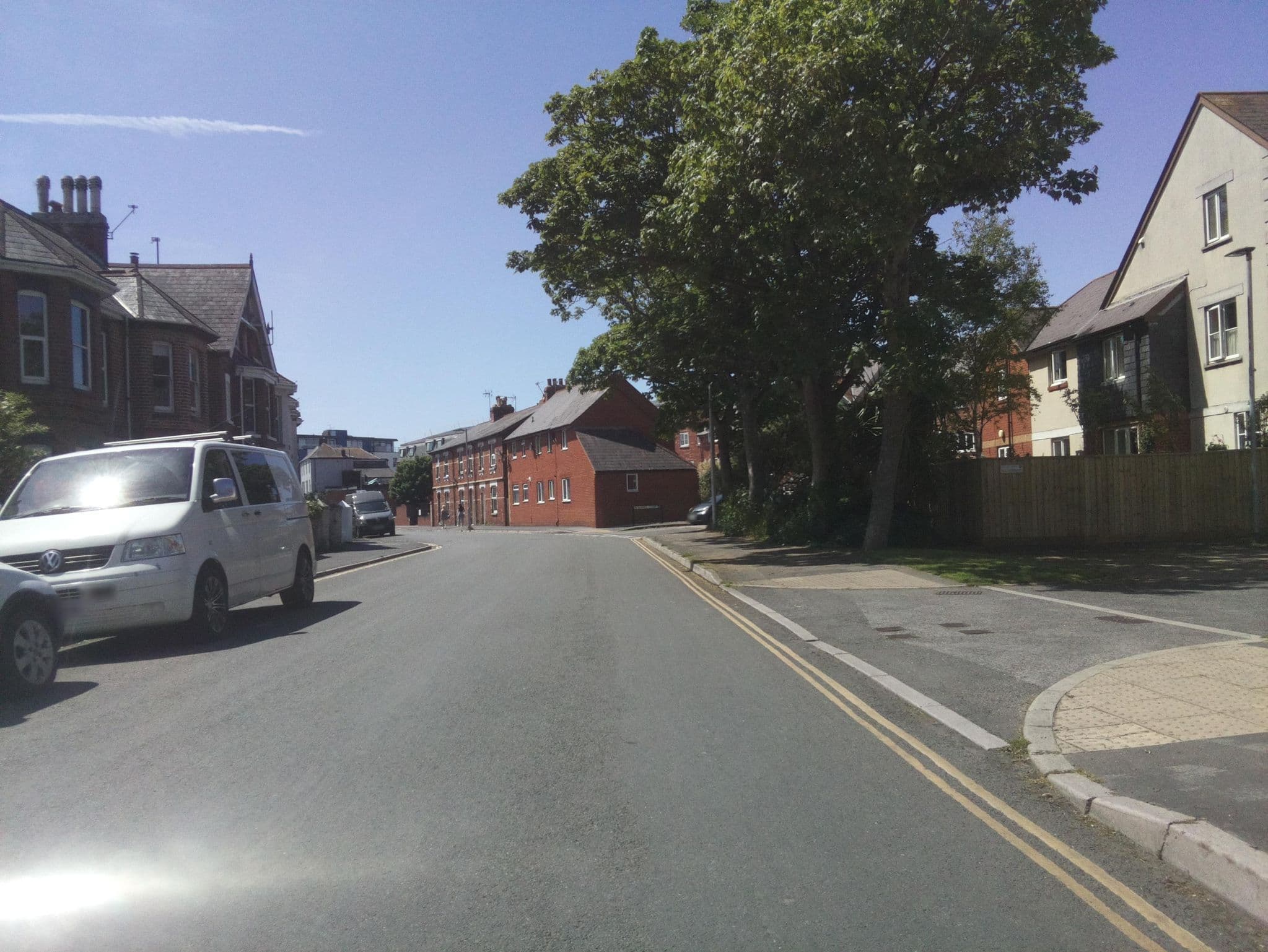 Street view near Victoria Guest House, Exmouth — © southglos (CC BY-SA · Mapillary)
