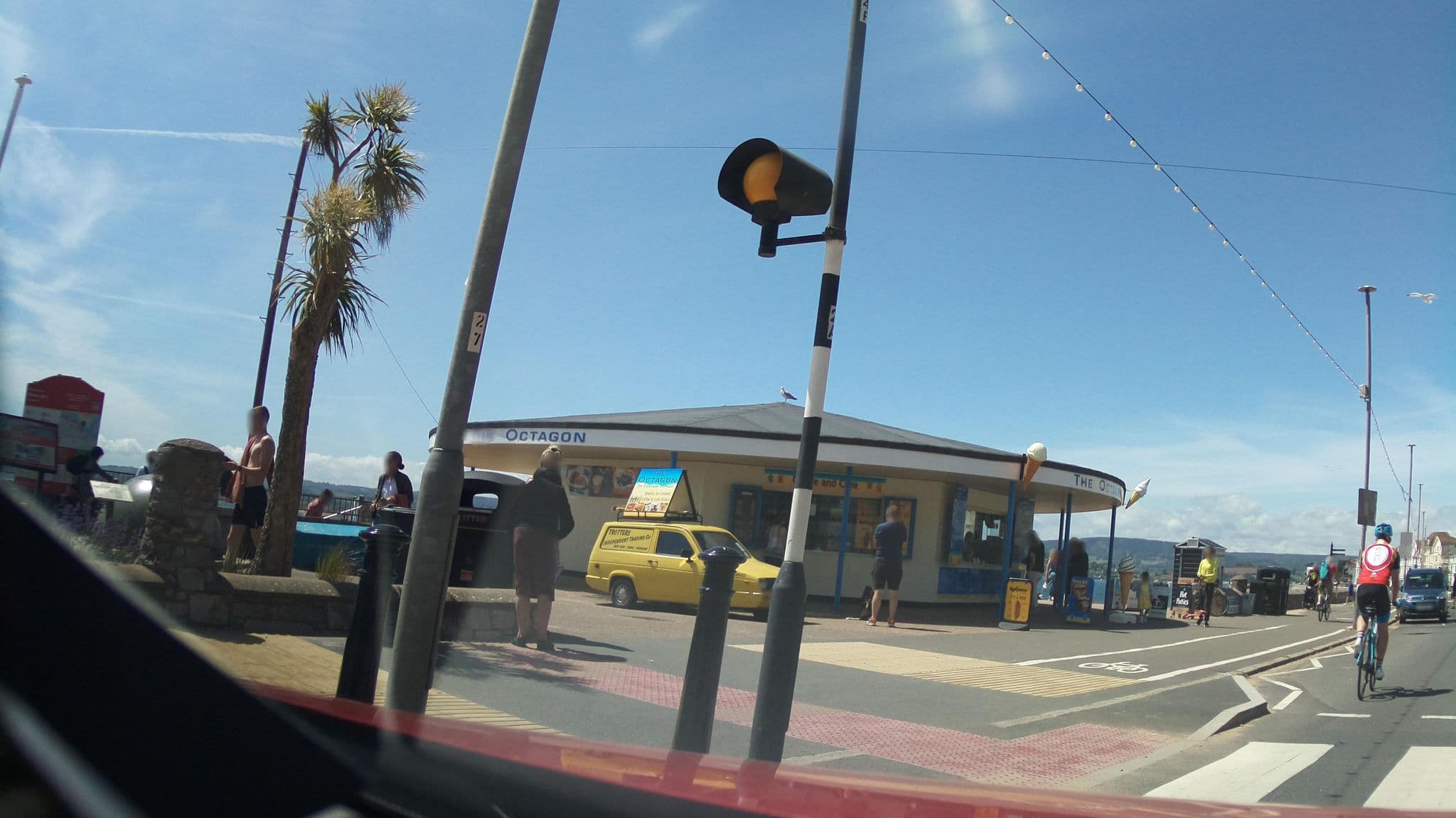 Street view near Cabaret Club, Exmouth — © southglos (CC BY-SA · Mapillary)
