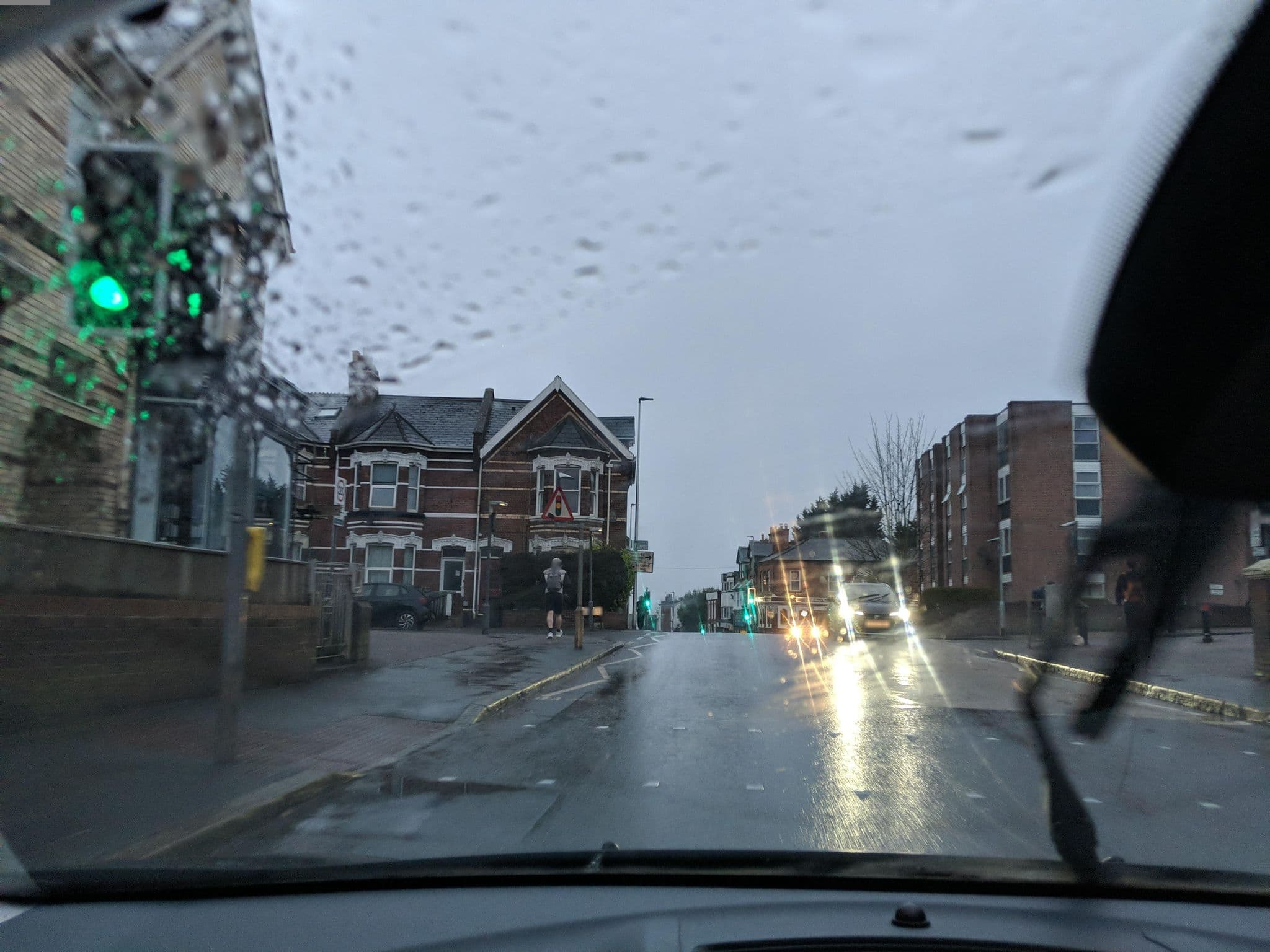 Street view near West Country Resorts, Exeter — © WaggyDog (CC BY-SA · Mapillary)