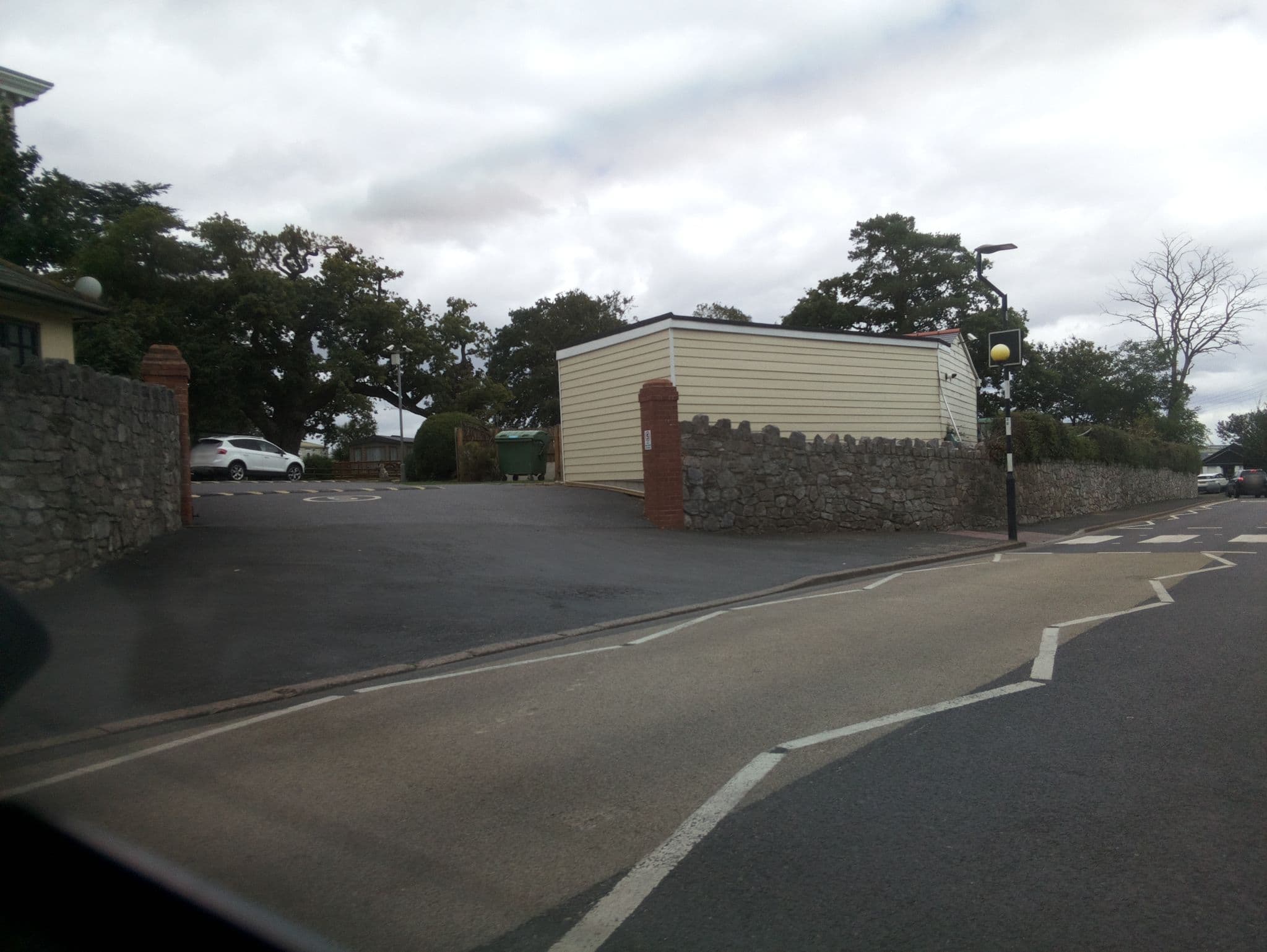 Street view near Lady' Smile & Oakcliff Holiday Parks, Dawlish — © southglos (CC BY-SA · Mapillary)
