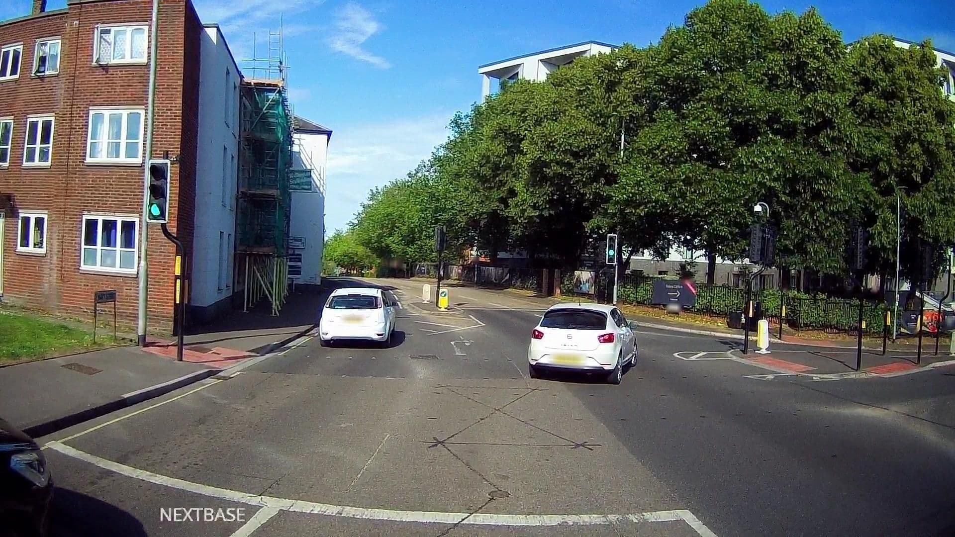 Street view near Farthings Hotel and Restaurant, Taunton — © ukchris (CC BY-SA · Mapillary)