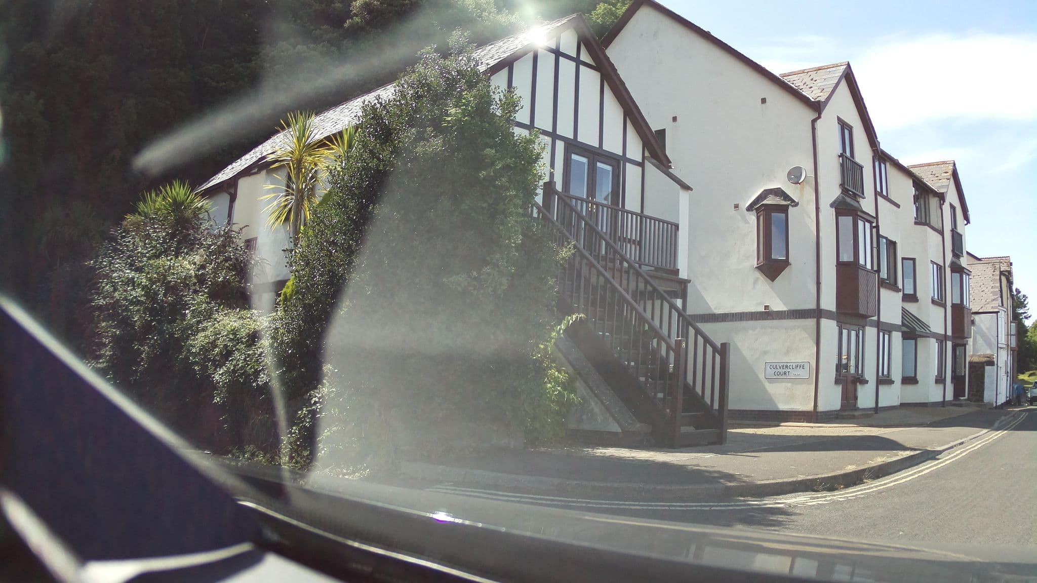 Street view near Minehead Seaview Apartments, Minehead — © southglos (CC BY-SA · Mapillary)