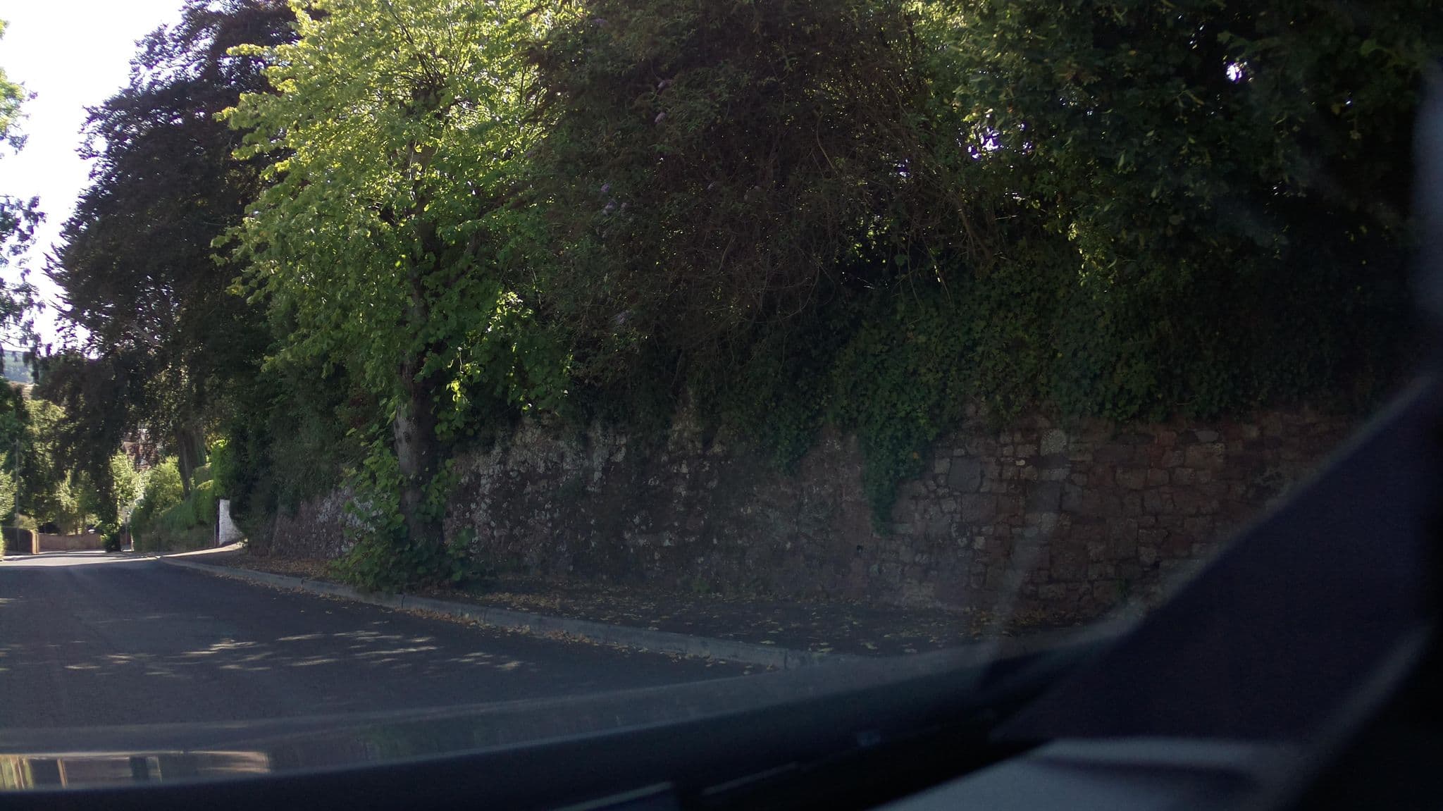 Street view near Wyndcott Hotel, Minehead — © southglos (CC BY-SA · Mapillary)