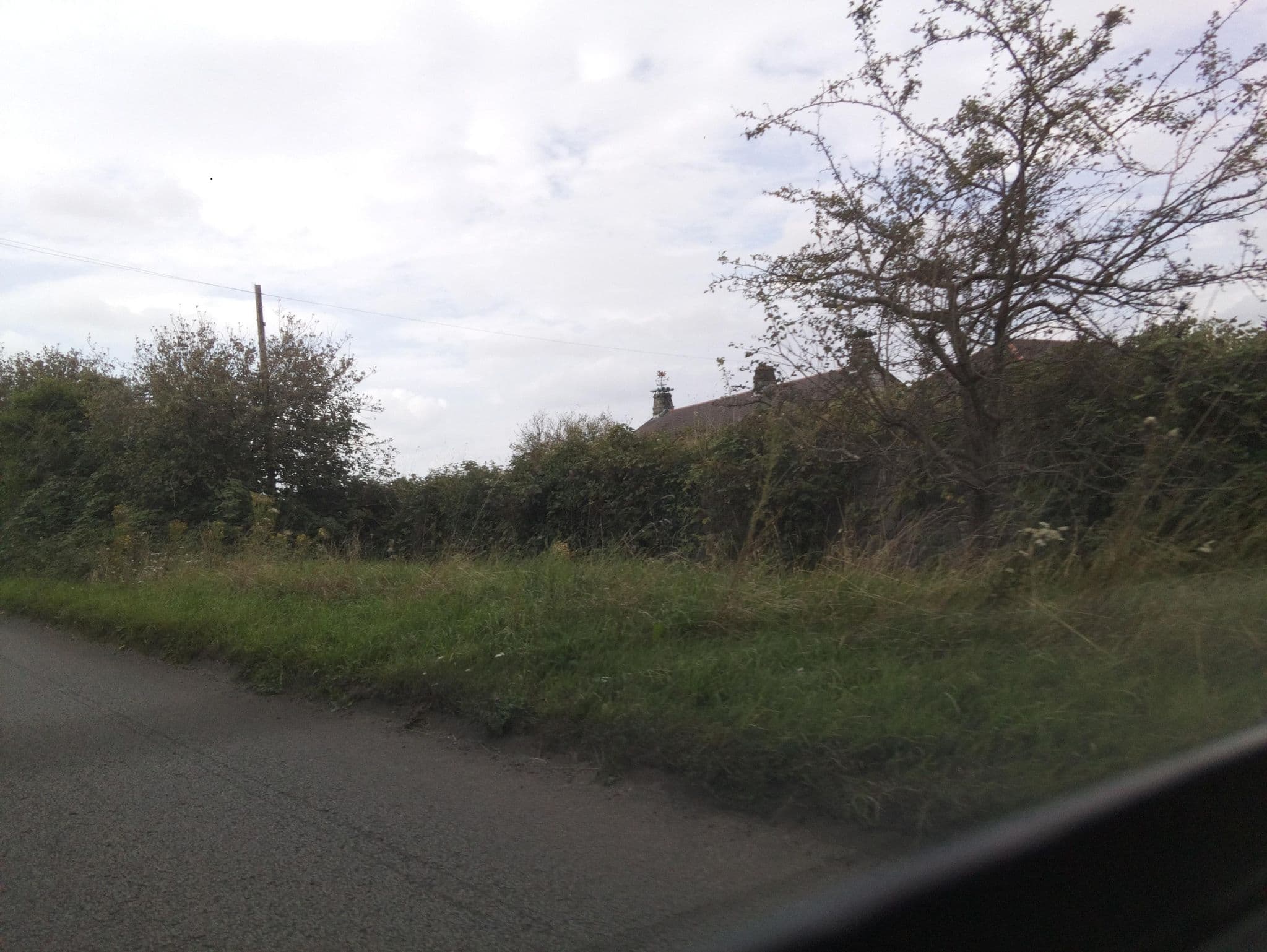 Street view near The Bluebell Hotel Limited, Cefn Cribwr — © southglos (CC BY-SA · Mapillary)