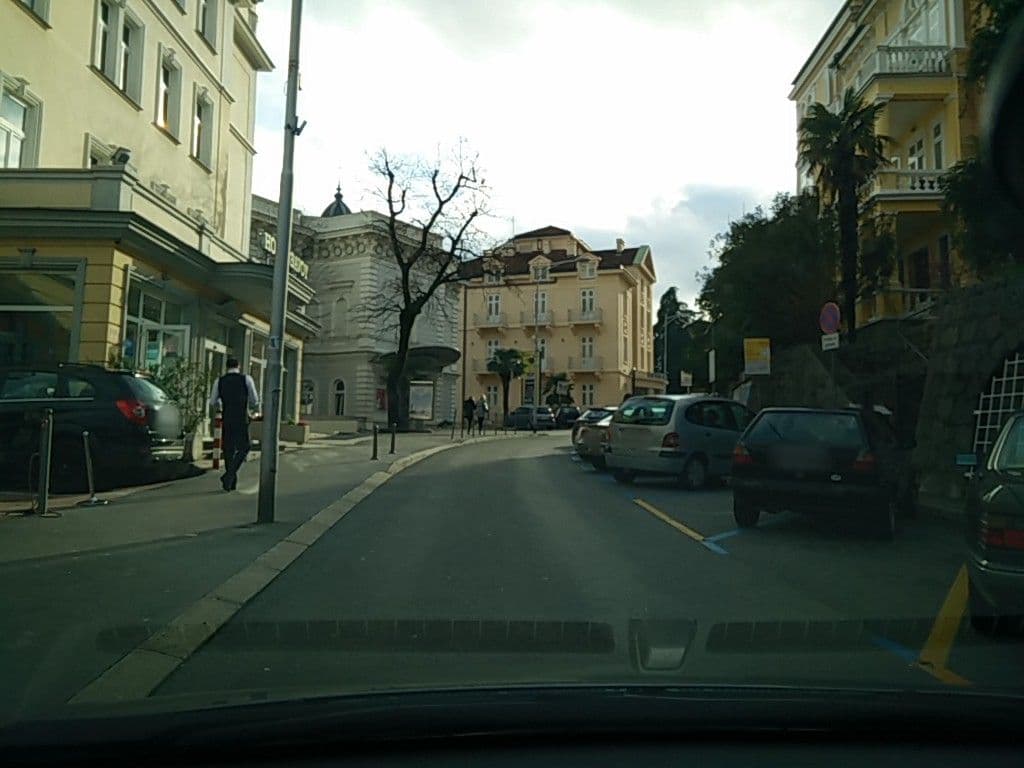 Street view near Savoy, Opatija — © bellazambo (CC BY-SA · Mapillary)