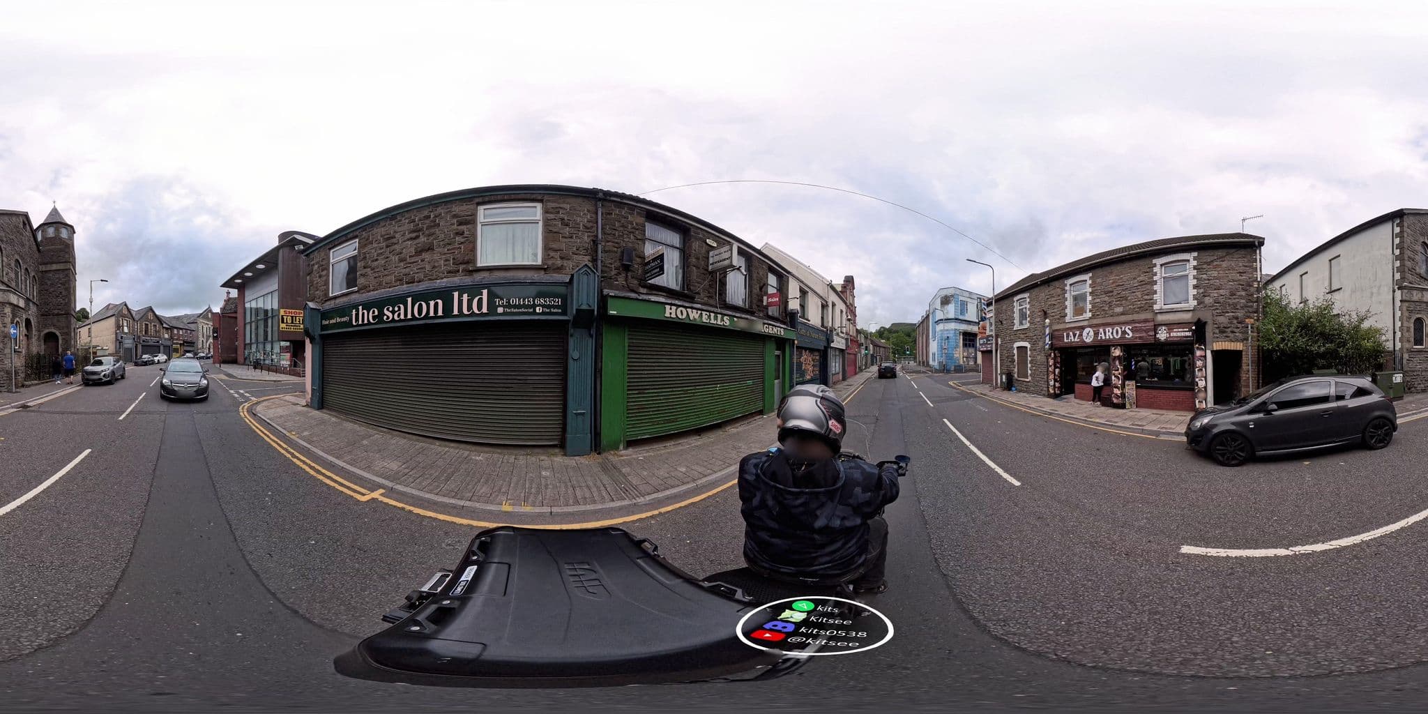 Street view near The Porth Hotel, Tonyrefail — © kits (CC BY-SA · Mapillary)