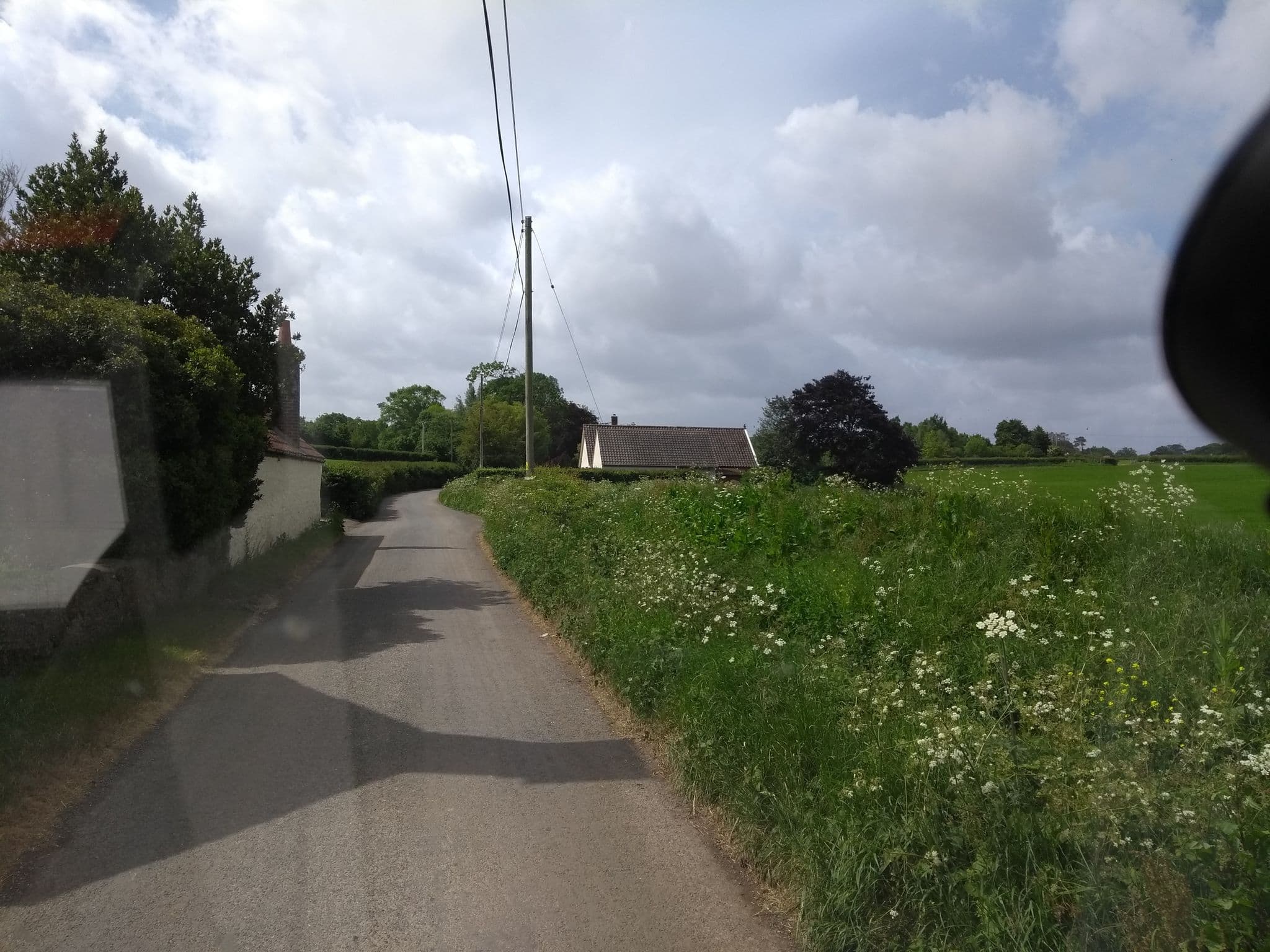 Street view near ParsonageSide Retreat, Huntspill — © ukchris (CC BY-SA · Mapillary)