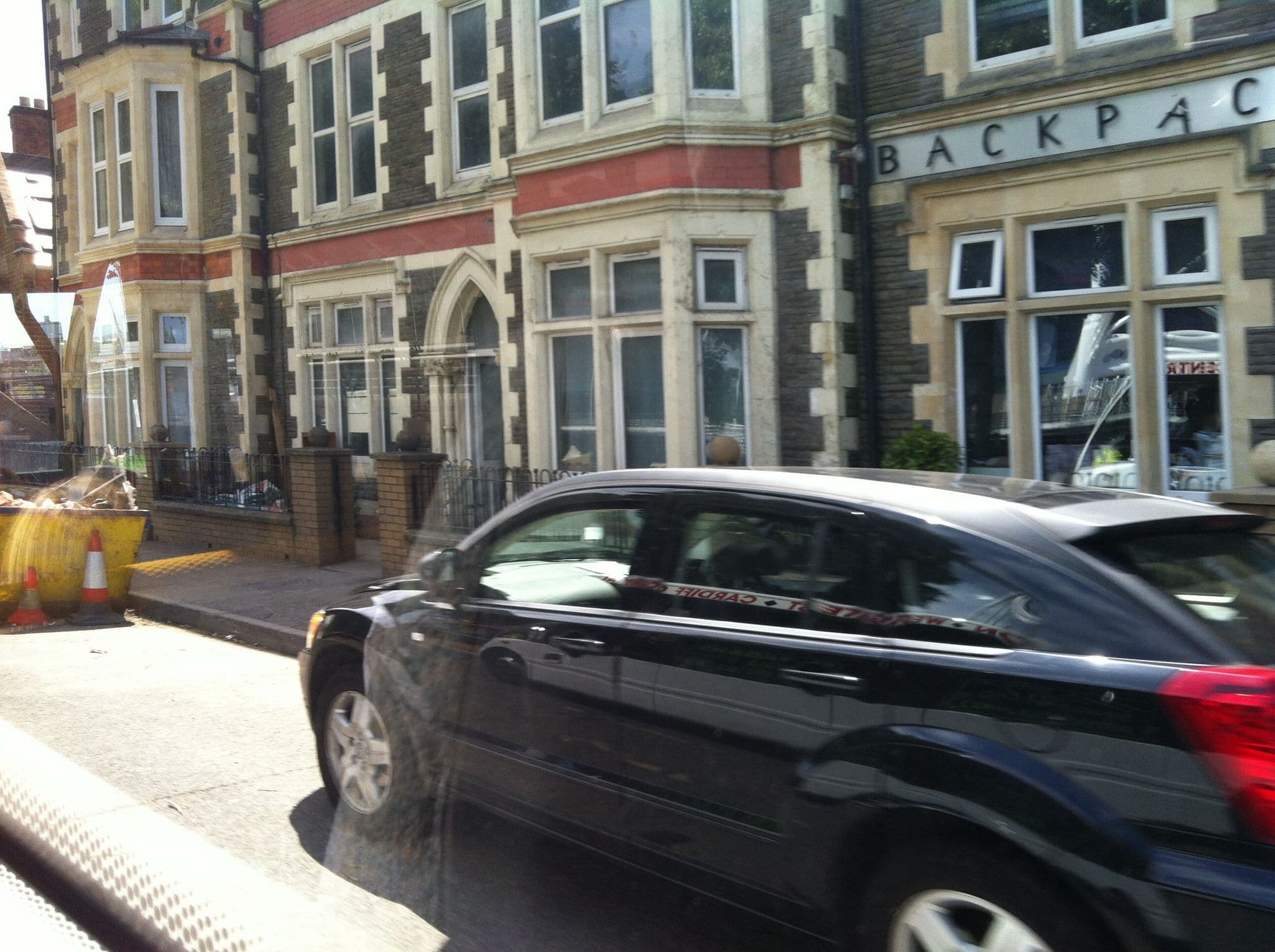 Street view near Riverhouse Backpackers, Cardiff — © miguel_andrade (CC BY-SA · Mapillary)