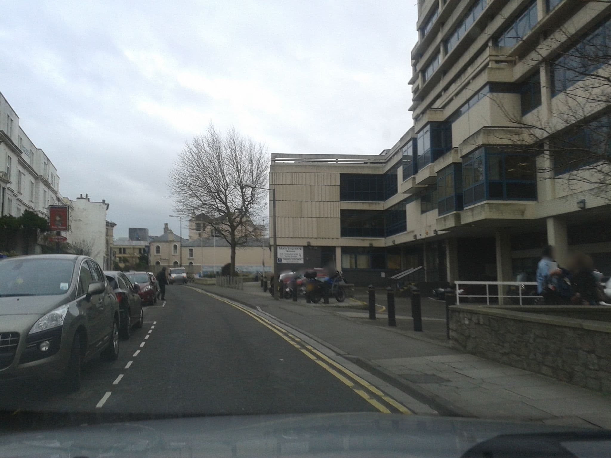Street view near Velindra Hotel, Weston-super-Mare — © chunkymonkey909 (CC BY-SA · Mapillary)
