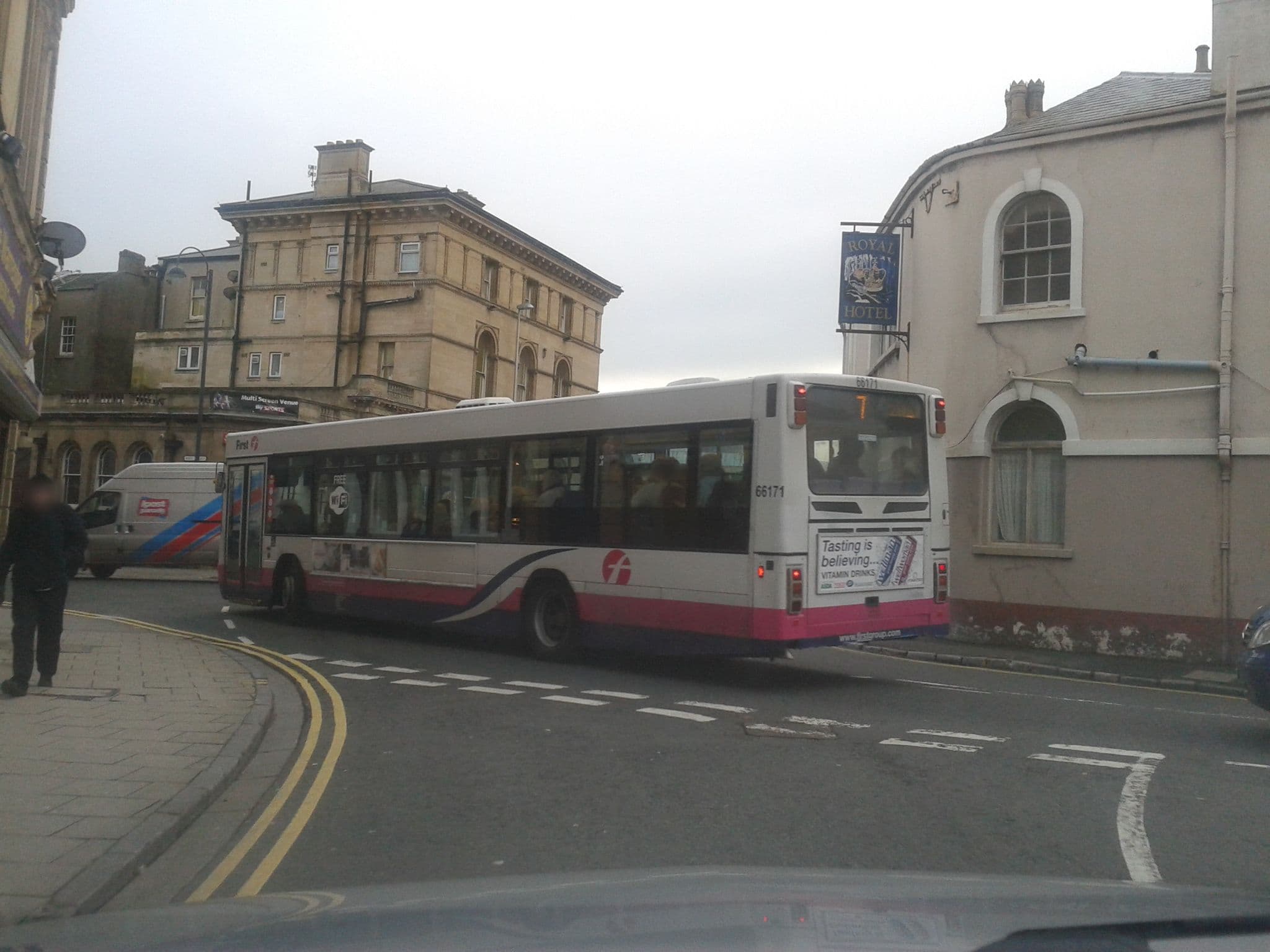 Street view near arosfa hotel weston, Weston-super-Mare — © chunkymonkey909 (CC BY-SA · Mapillary)