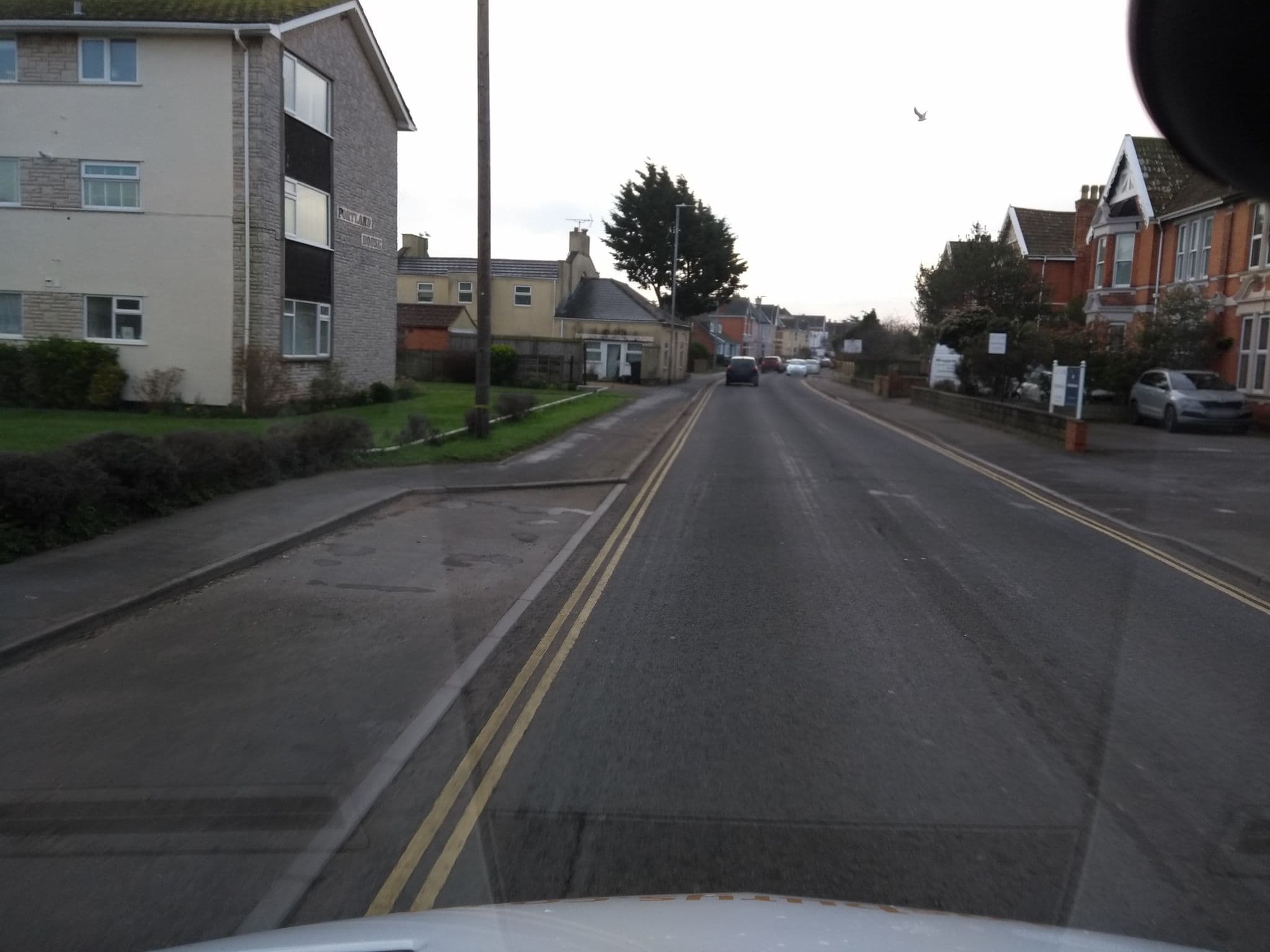 Street view near Chatsworth Lodge, Burnham-on-Sea — © ukchris (CC BY-SA · Mapillary)