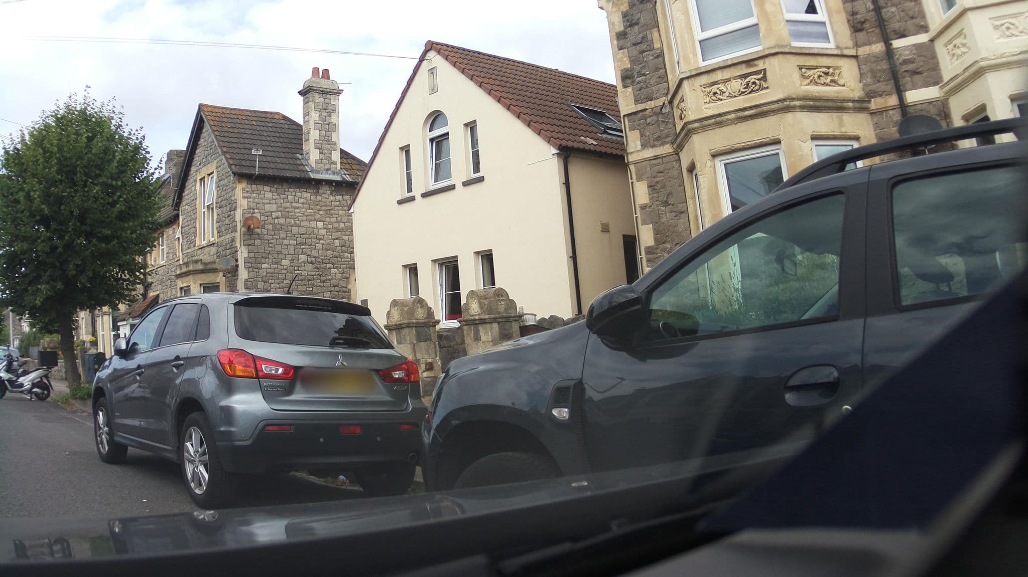 Street view near Clifton Lodge, Weston-super-Mare — © southglos (CC BY-SA · Mapillary)