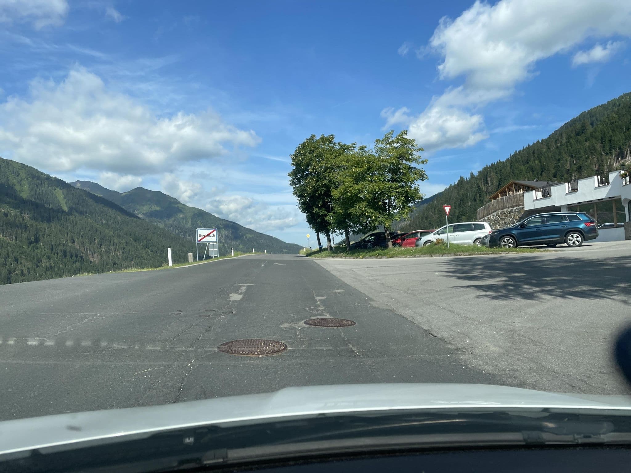 Street view near Hotel Weiler, Sillian — © chicc0 (CC BY-SA · Mapillary)