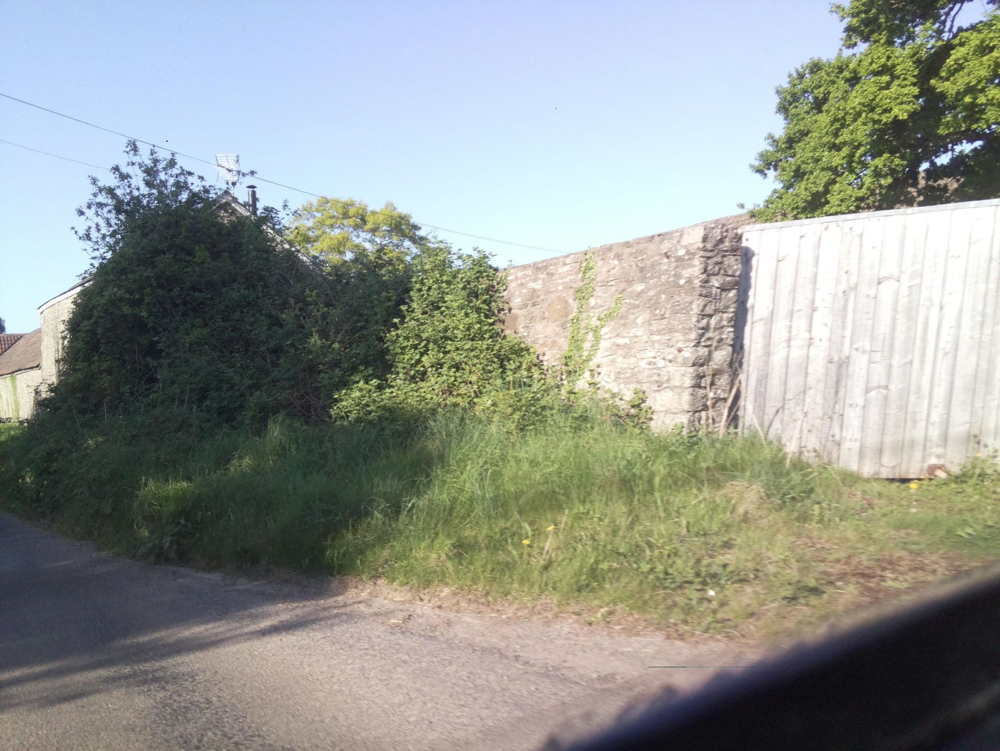 Street view near Oak Farm, Usk — © southglos (CC BY-SA · Mapillary)