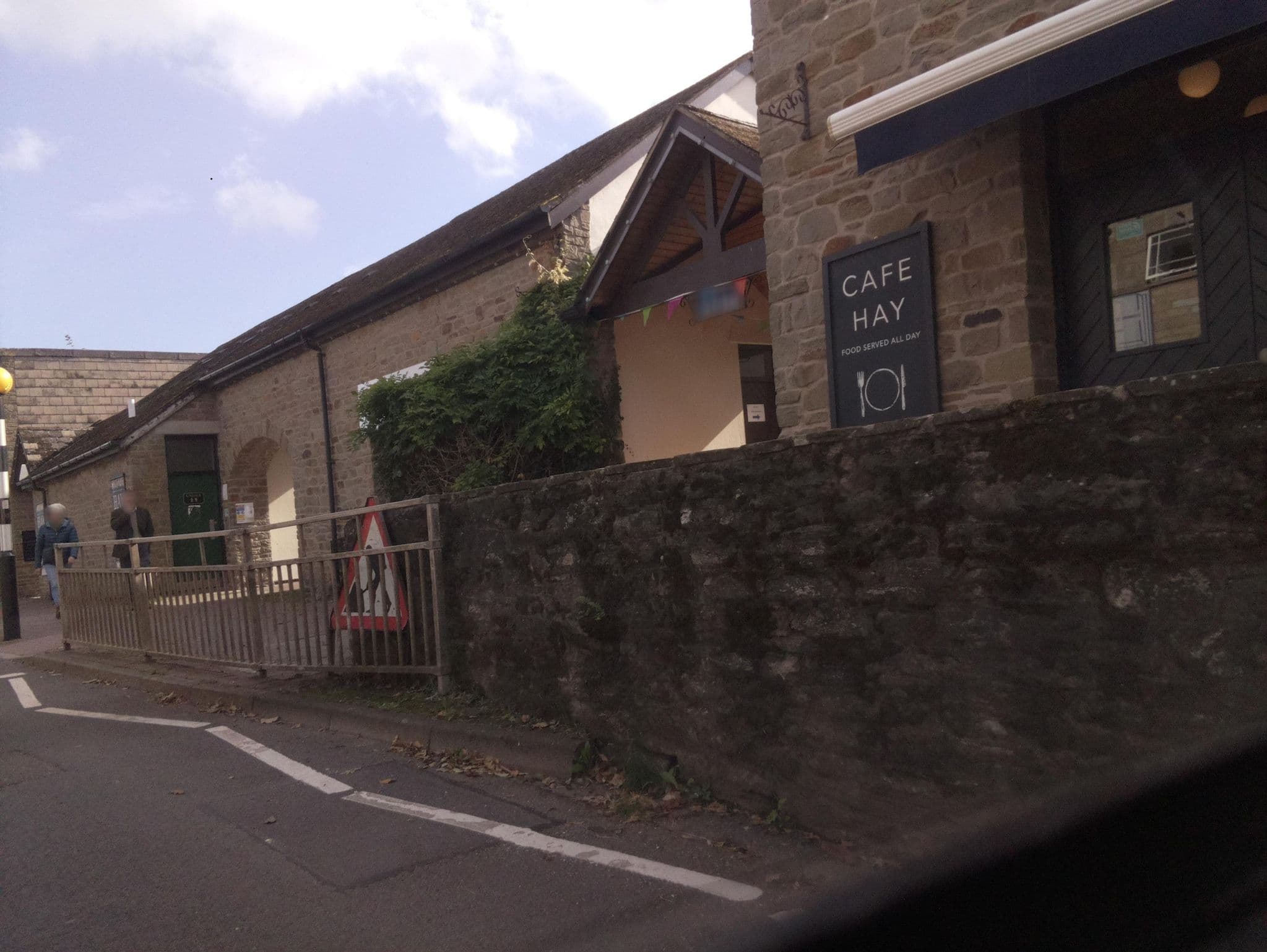 Street view near Hollybush Inn, Talgarth — © southglos (CC BY-SA · Mapillary)