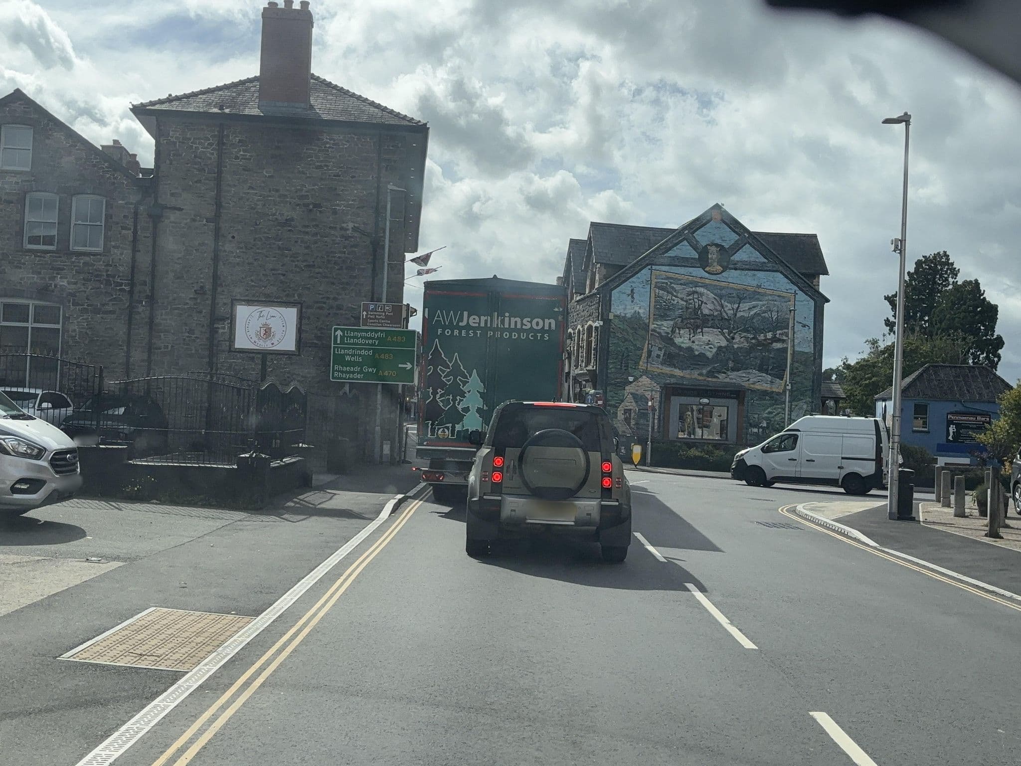 Street view near Dan-y-Castell, Builth Wells — © swinetown (CC BY-SA · Mapillary)