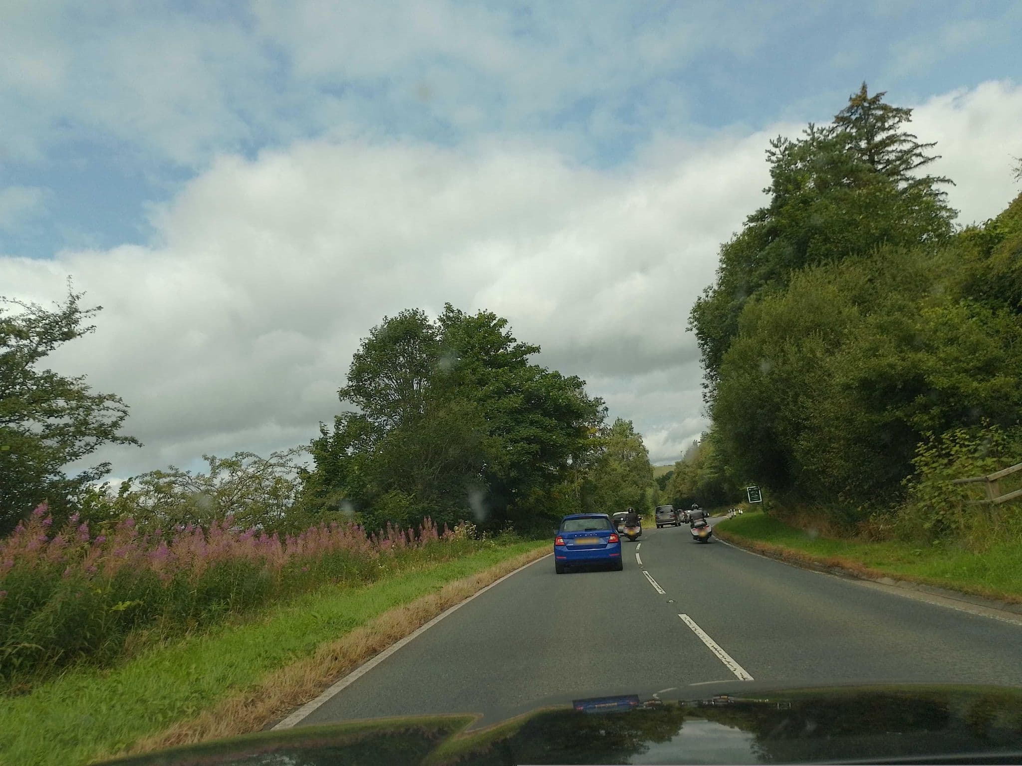 Street view near Wye View Cottages, Llanidloes — © laye (CC BY-SA · Mapillary)