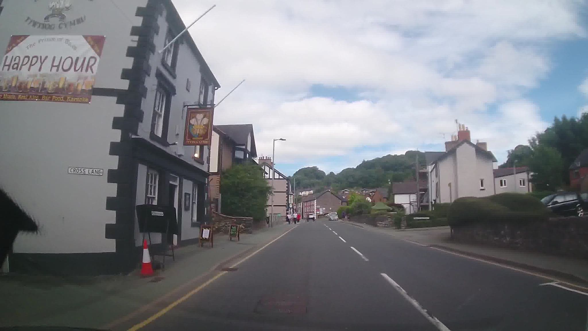 Street view near Poplar House, Llangollen — © trigpoint (CC BY-SA · Mapillary)