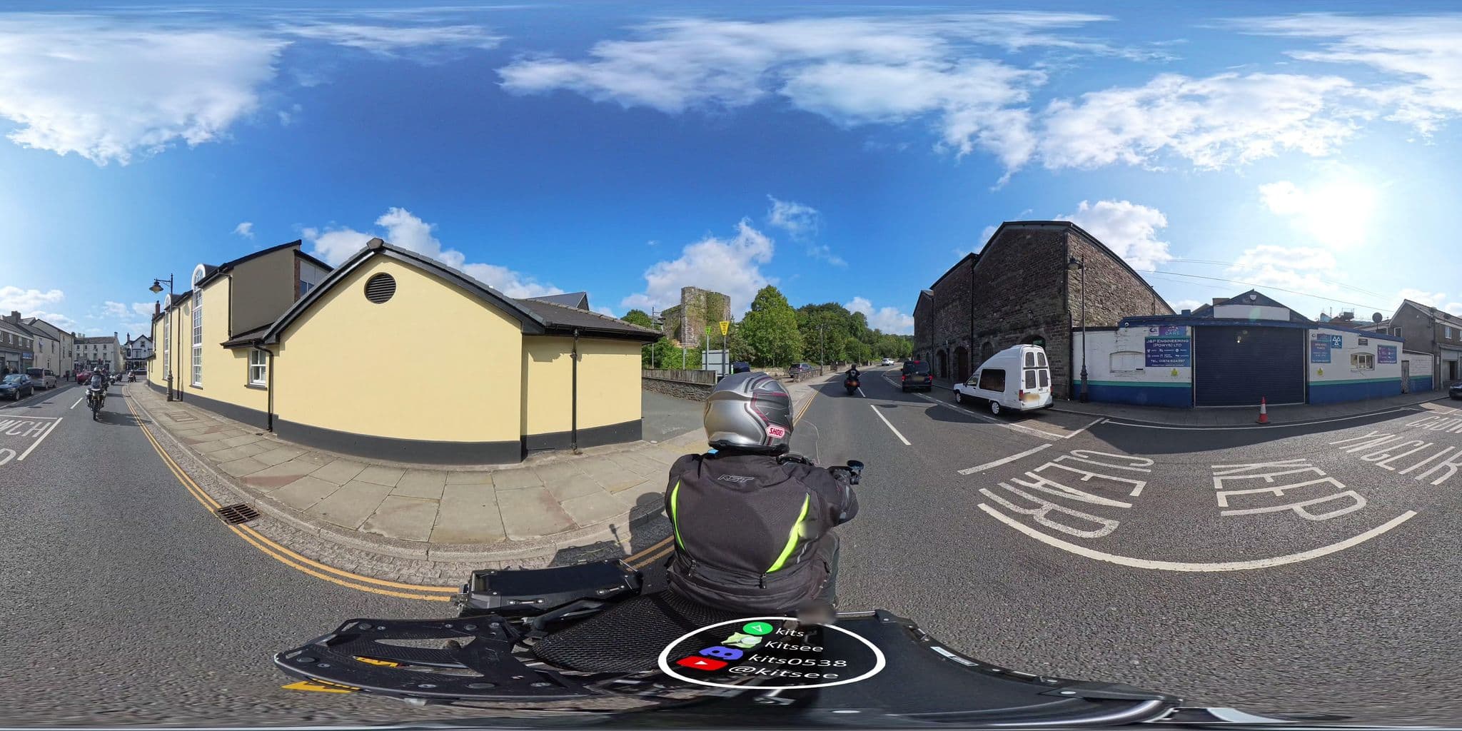 Street view near Breocntownhouse, Brecon — © kits (CC BY-SA · Mapillary)
