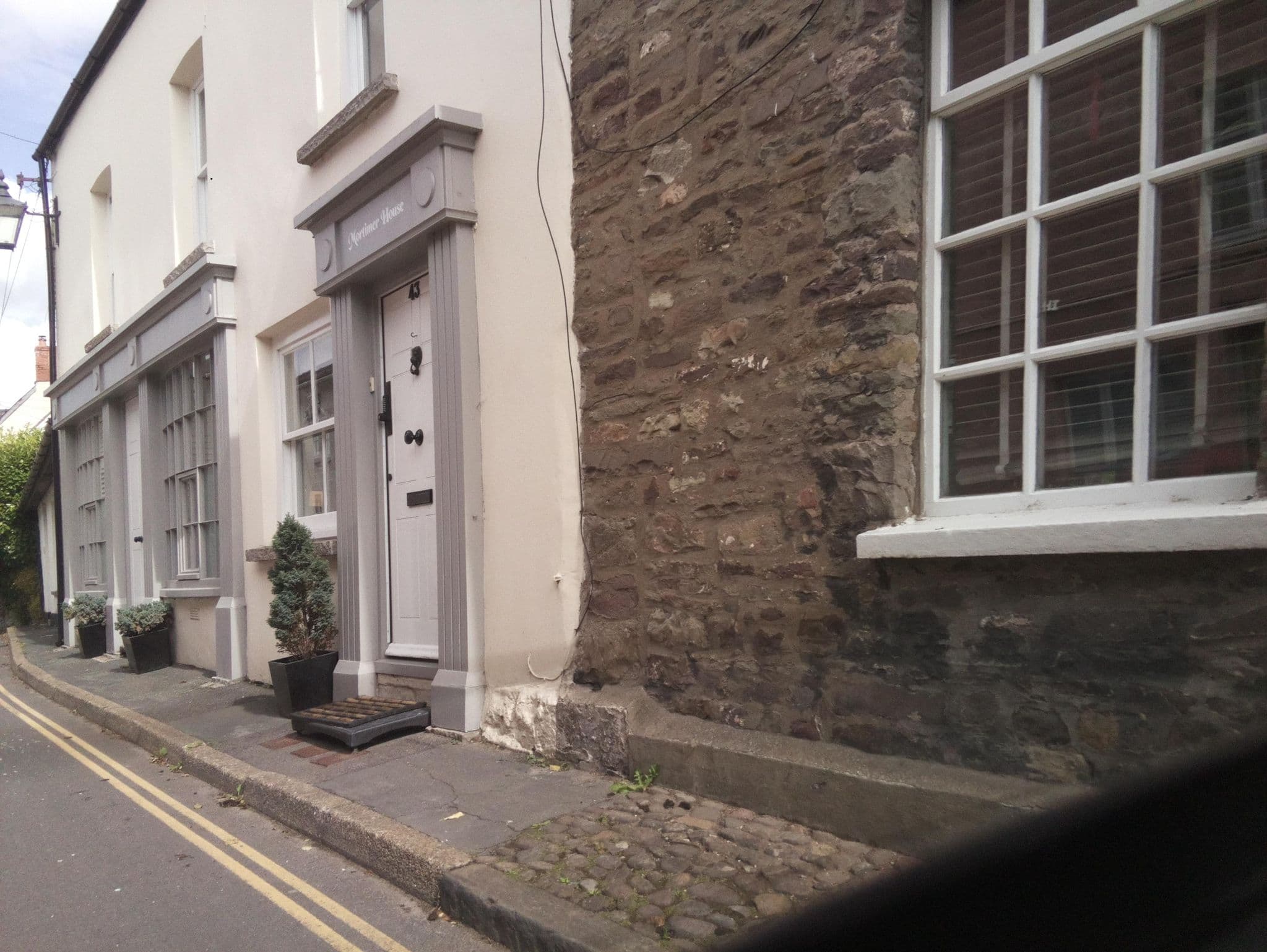 Street view near Mortimer House, Crickhowell — © southglos (CC BY-SA · Mapillary)