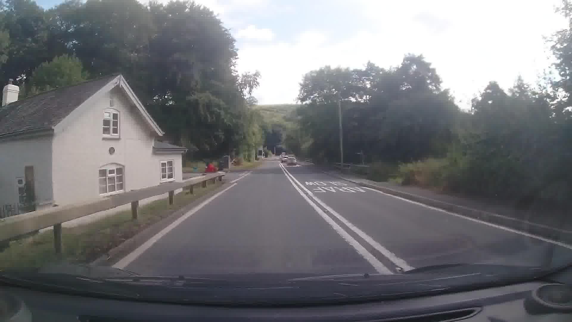Street view near Cwmllechwedd Bed & Breakfast, Newtown — © trigpoint (CC BY-SA · Mapillary)