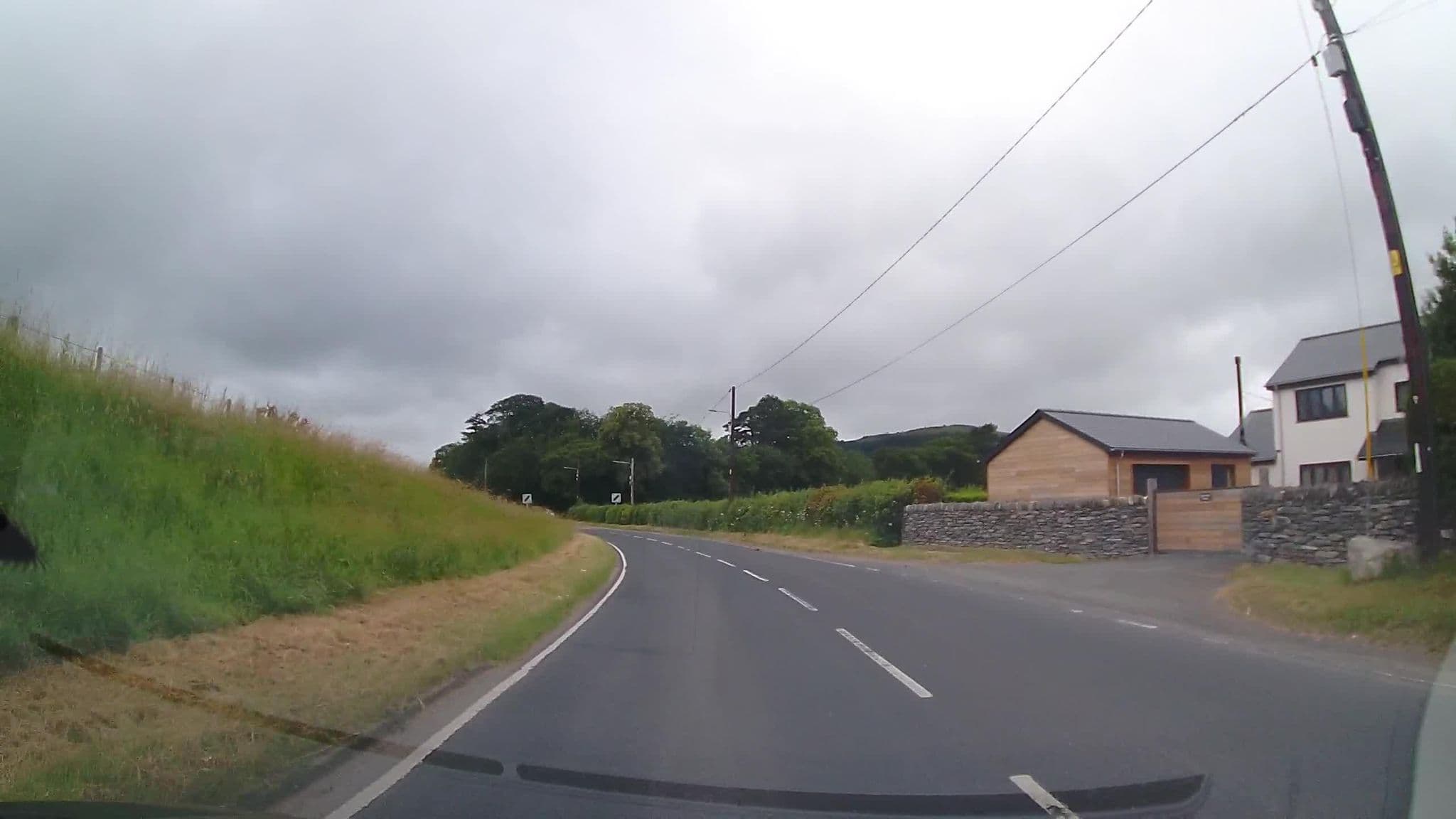 Street view near Tyddyn Llan, Bala — © trigpoint (CC BY-SA · Mapillary)