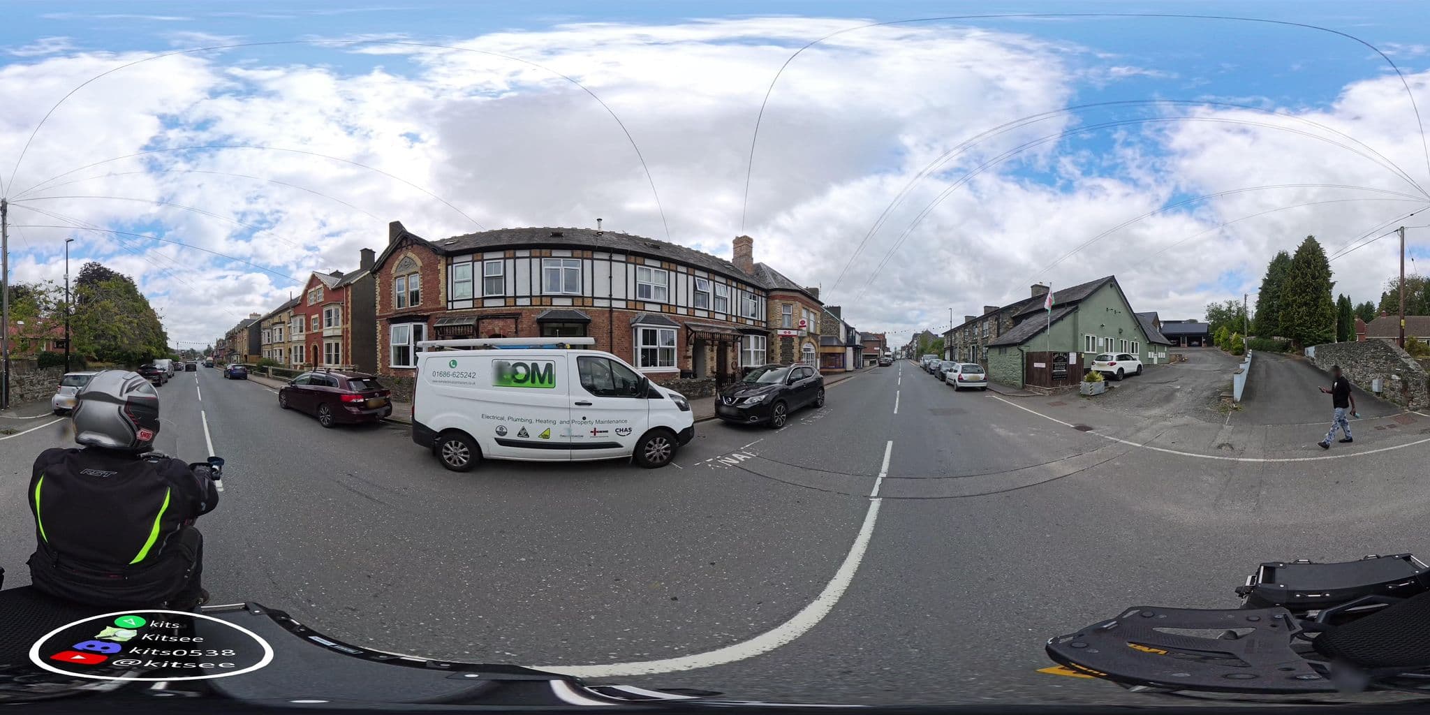 Street view near Barbara Lawrence, Rhayader — © kits (CC BY-SA · Mapillary)