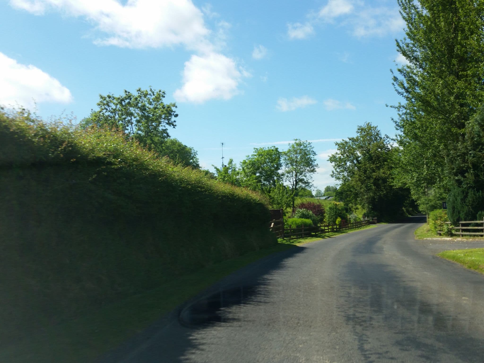 Street view near Wilmer Lodge, Lisnaskea — © mcda (CC BY-SA · Mapillary)