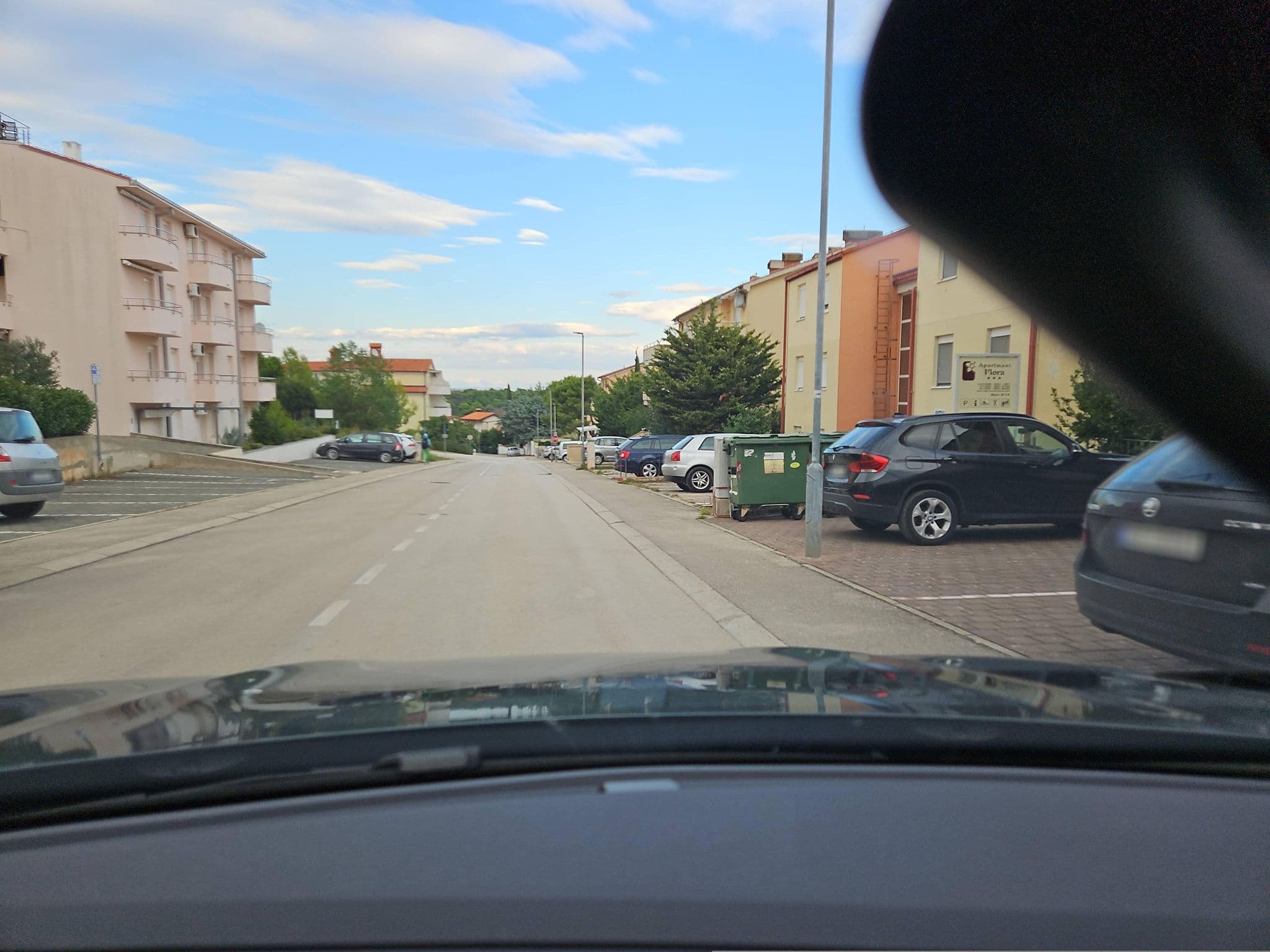Street view near Apartments Flora - Premantura, Medulin — © toho (CC BY-SA · Mapillary)