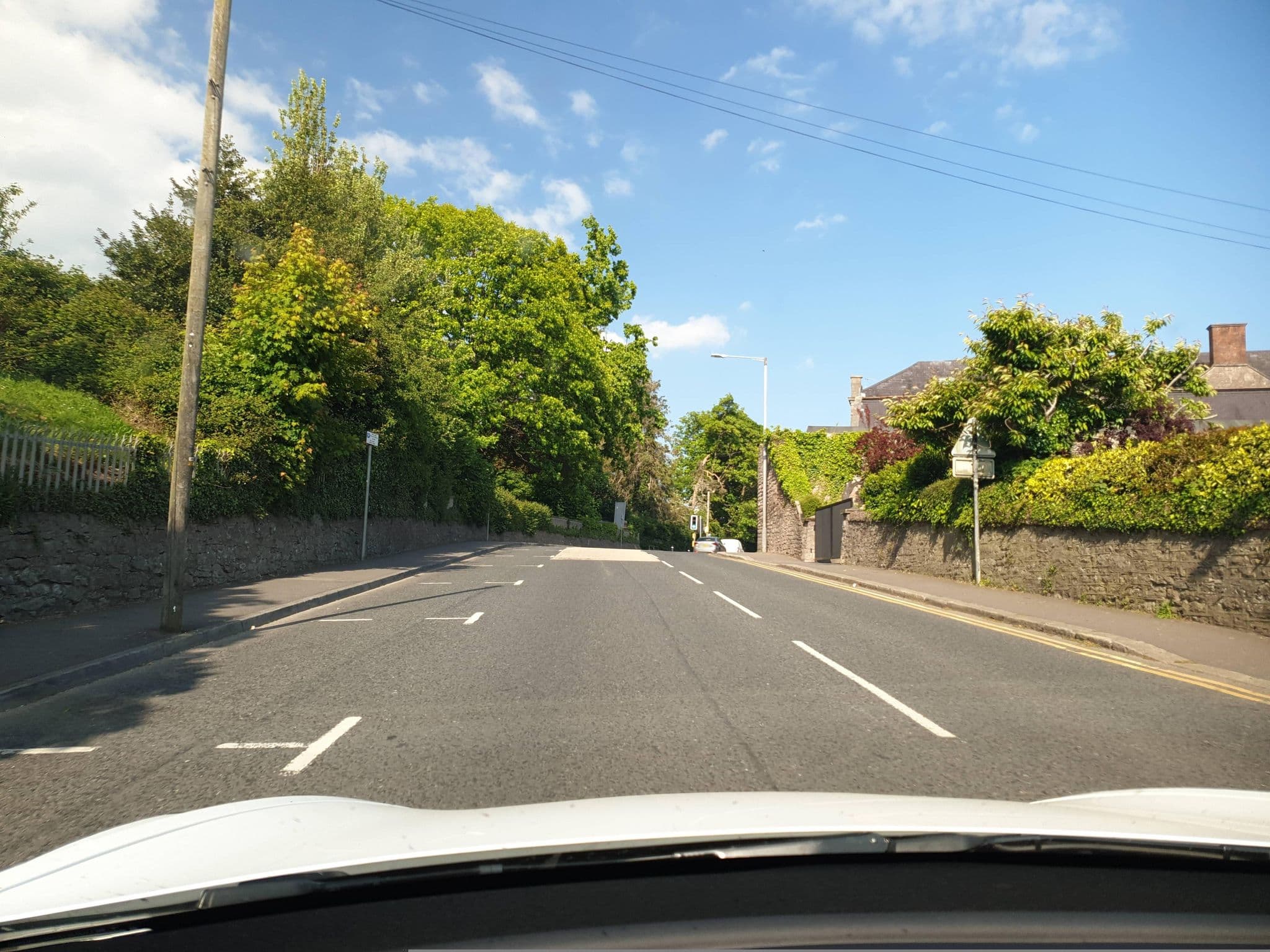 Street view near Short Stay Rooms, Armagh — © yannakis (CC BY-SA · Mapillary)