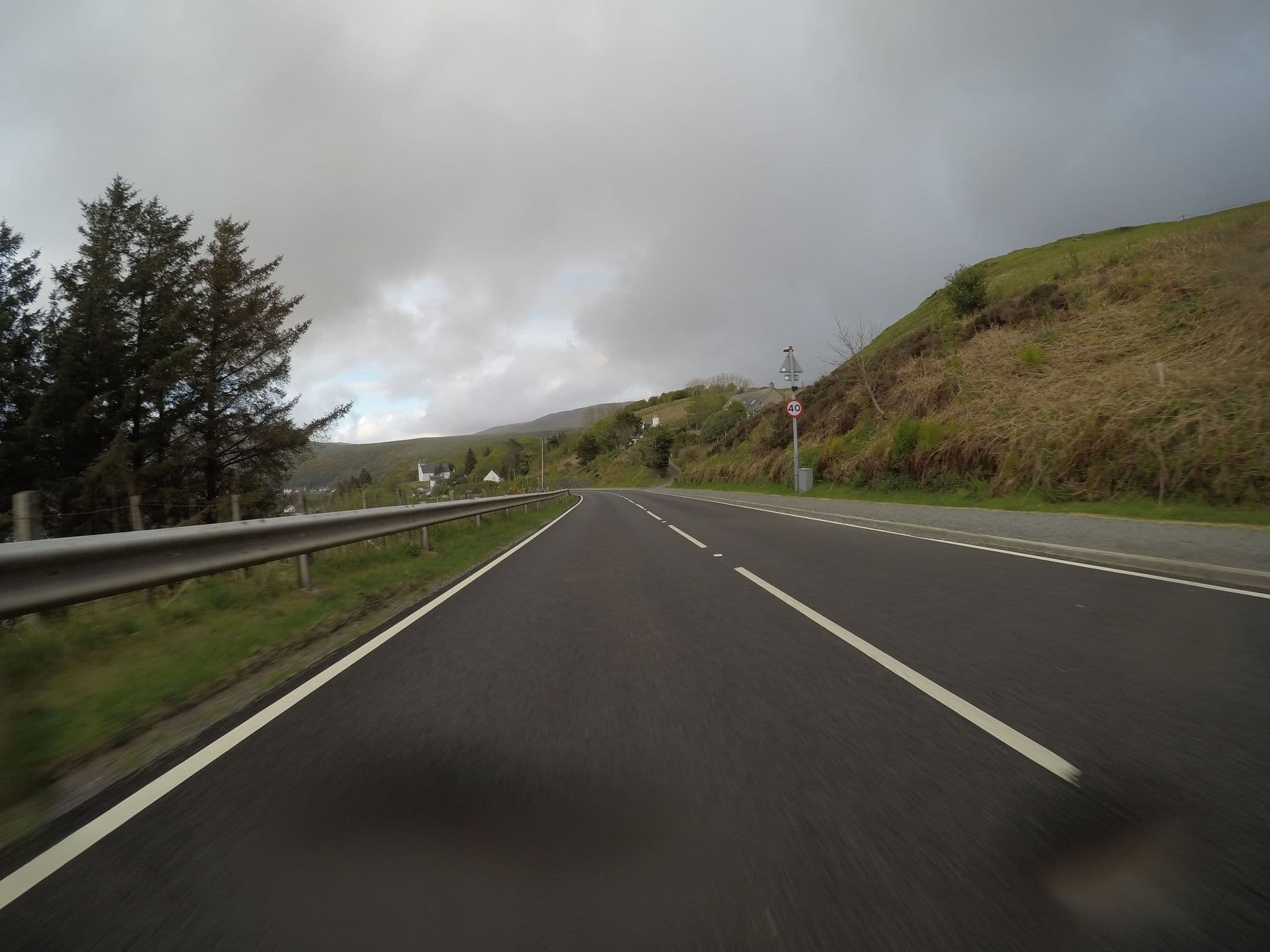 Street view near Scottish Youth Hostel, Portree — © chrisbeddow (CC BY-SA · Mapillary)