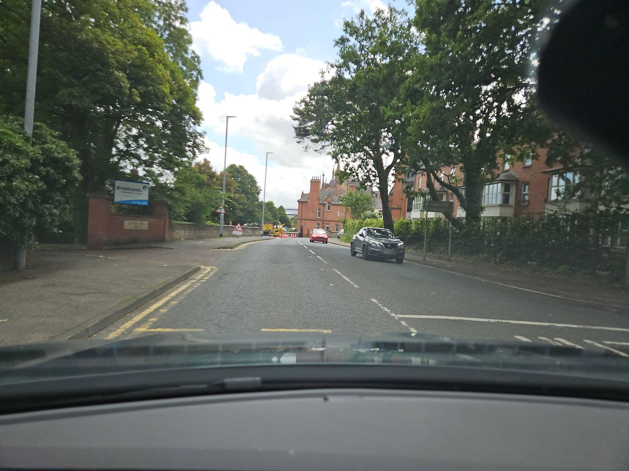 Street view near 44 North, Derry — © toho (CC BY-SA · Mapillary)
