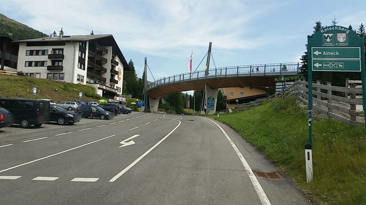 Street view near Aparthotel Das Alpenhaus Katschberg, Sankt Michael im Lungau — © rab (CC BY-SA · Mapillary)