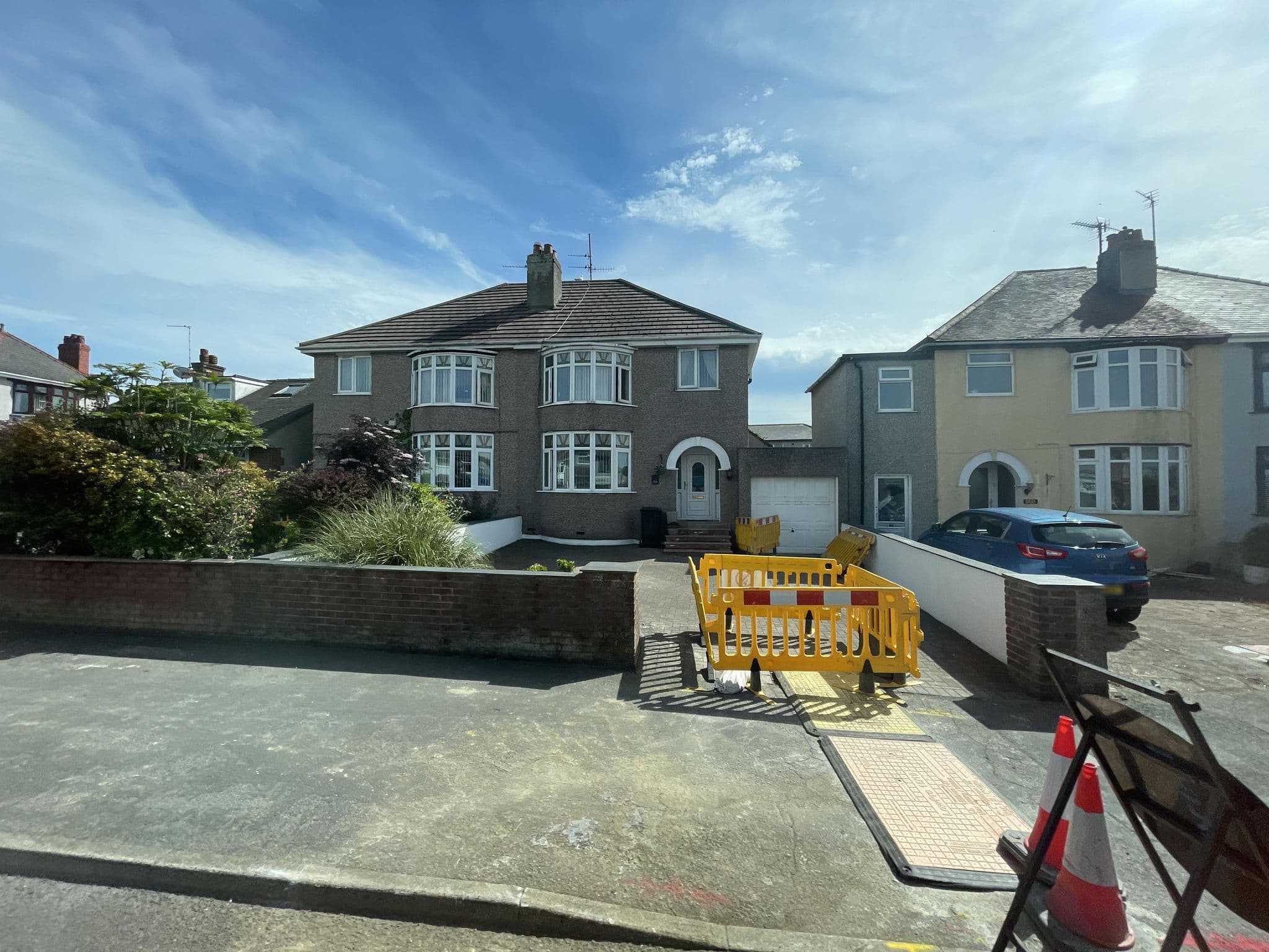 Street view near Bull Hotel Holyhead, Holyhead — © debigc (CC BY-SA · Mapillary)