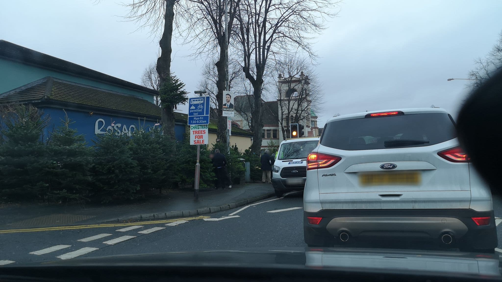 Street view near Parador Hotel, Castlereagh — © jonnymccullagh (CC BY-SA · Mapillary)