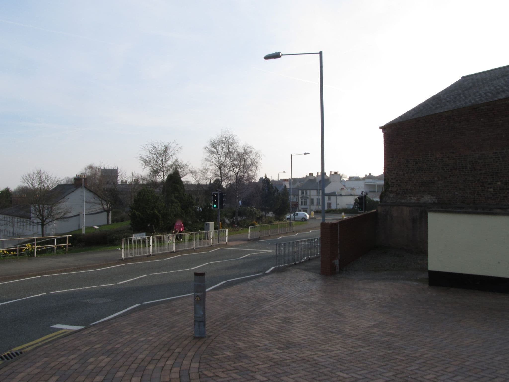 Street view near Gerddi Beuno, Greenfield — © sk53 (CC BY-SA · Mapillary)