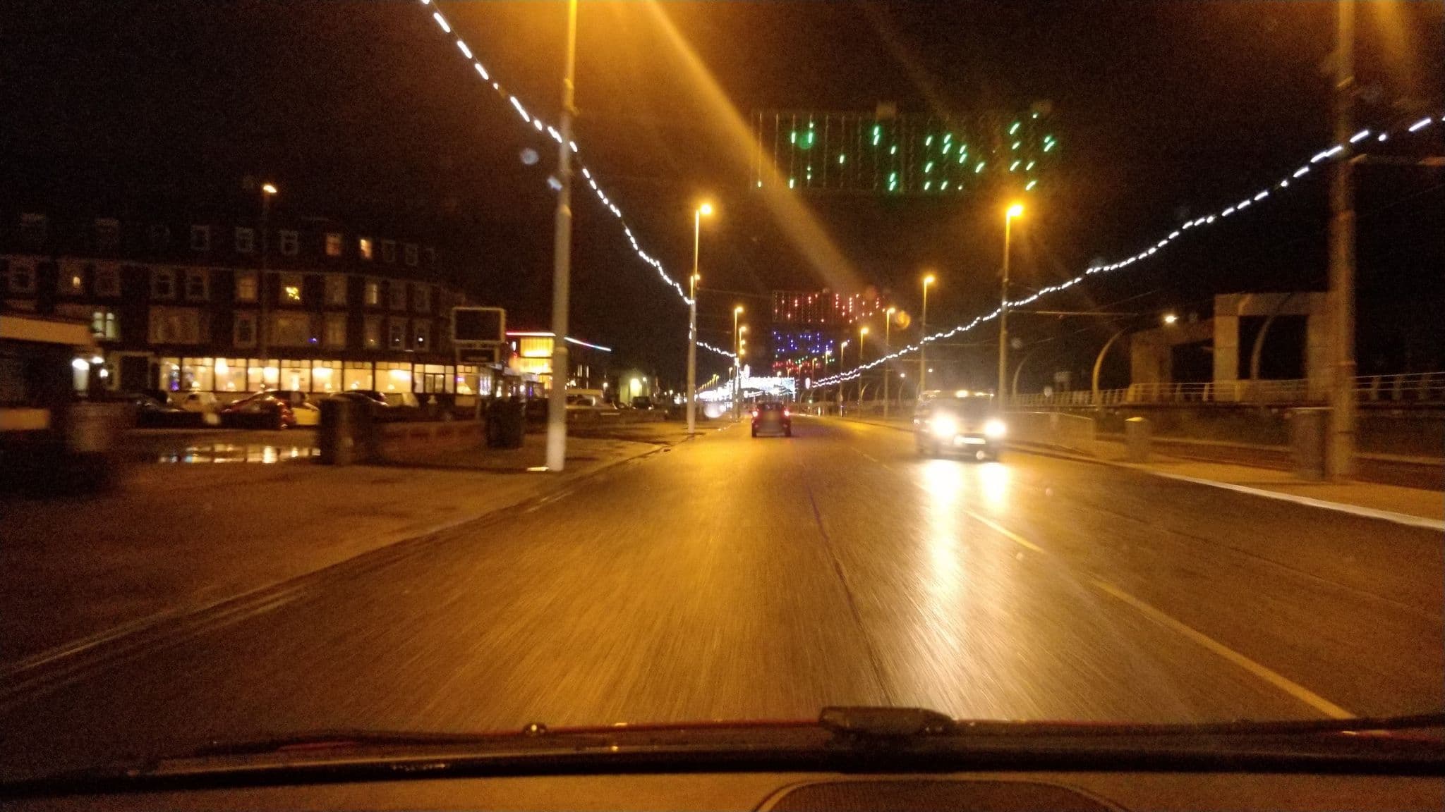 Street view near Ocean Waves Hotel, Blackpool — © davidsong (CC BY-SA · Mapillary)