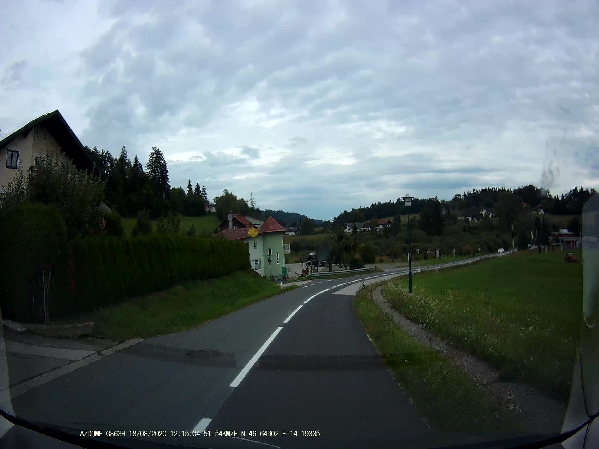 Street view near Landhaus Lassnig, Moosburg — © stefan147 (CC BY-SA · Mapillary)