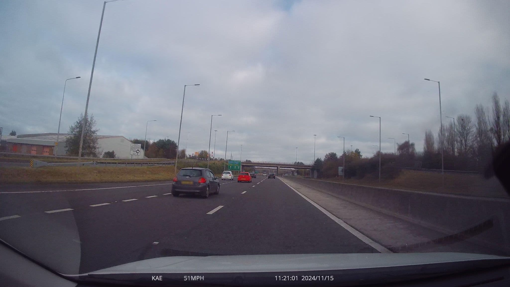 Street view near Gateway to Wales Hotel, Saughall — © lamaar639 (CC BY-SA · Mapillary)