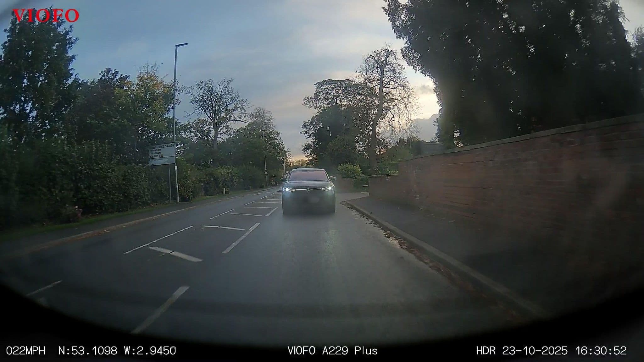 Street view near Rossett Hall Hotel - Oscars Brasserie, Rossett — © RyanBush (CC BY-SA · Mapillary)