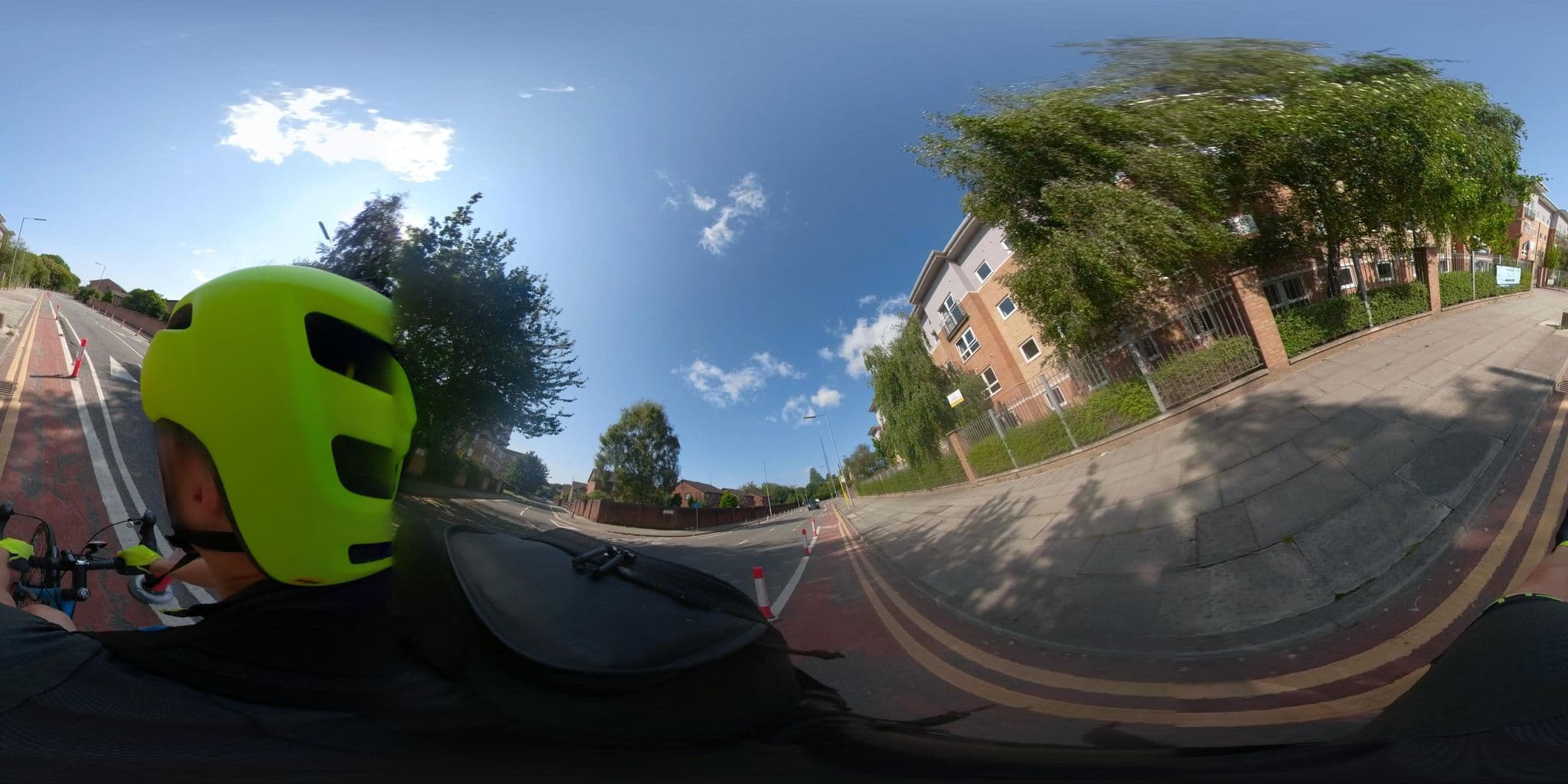 Street view near Unite Students the Railyard, Kensington — © markagreen14 (CC BY-SA · Mapillary)