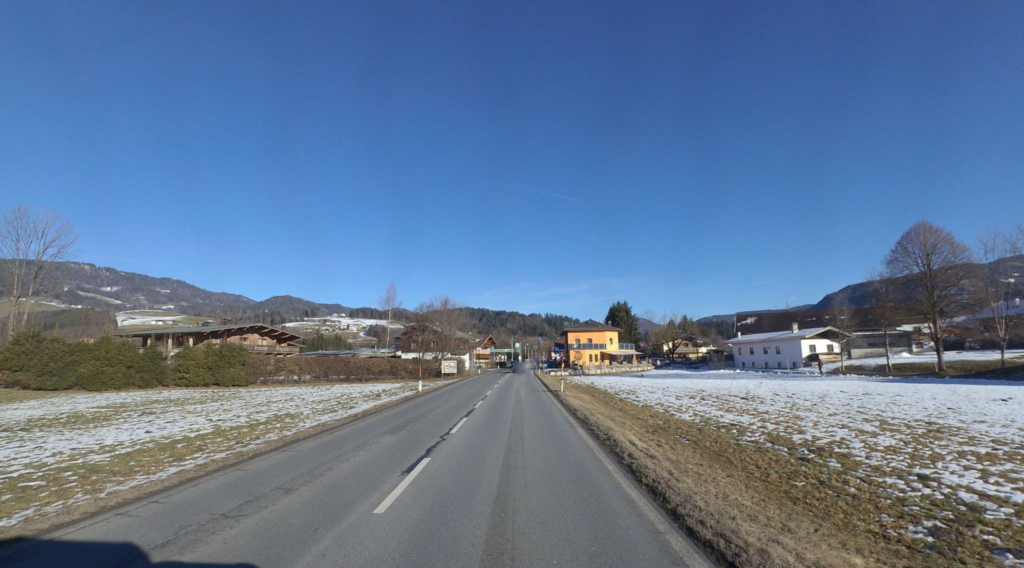 Street view near Hüttschmiedhof, Kössen — © schulf (CC BY-SA · Mapillary)