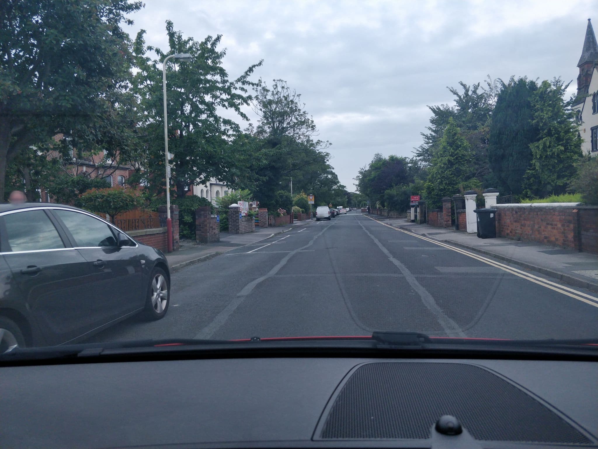 Street view near Ivydene Guest House, Southport — © davidsong (CC BY-SA · Mapillary)