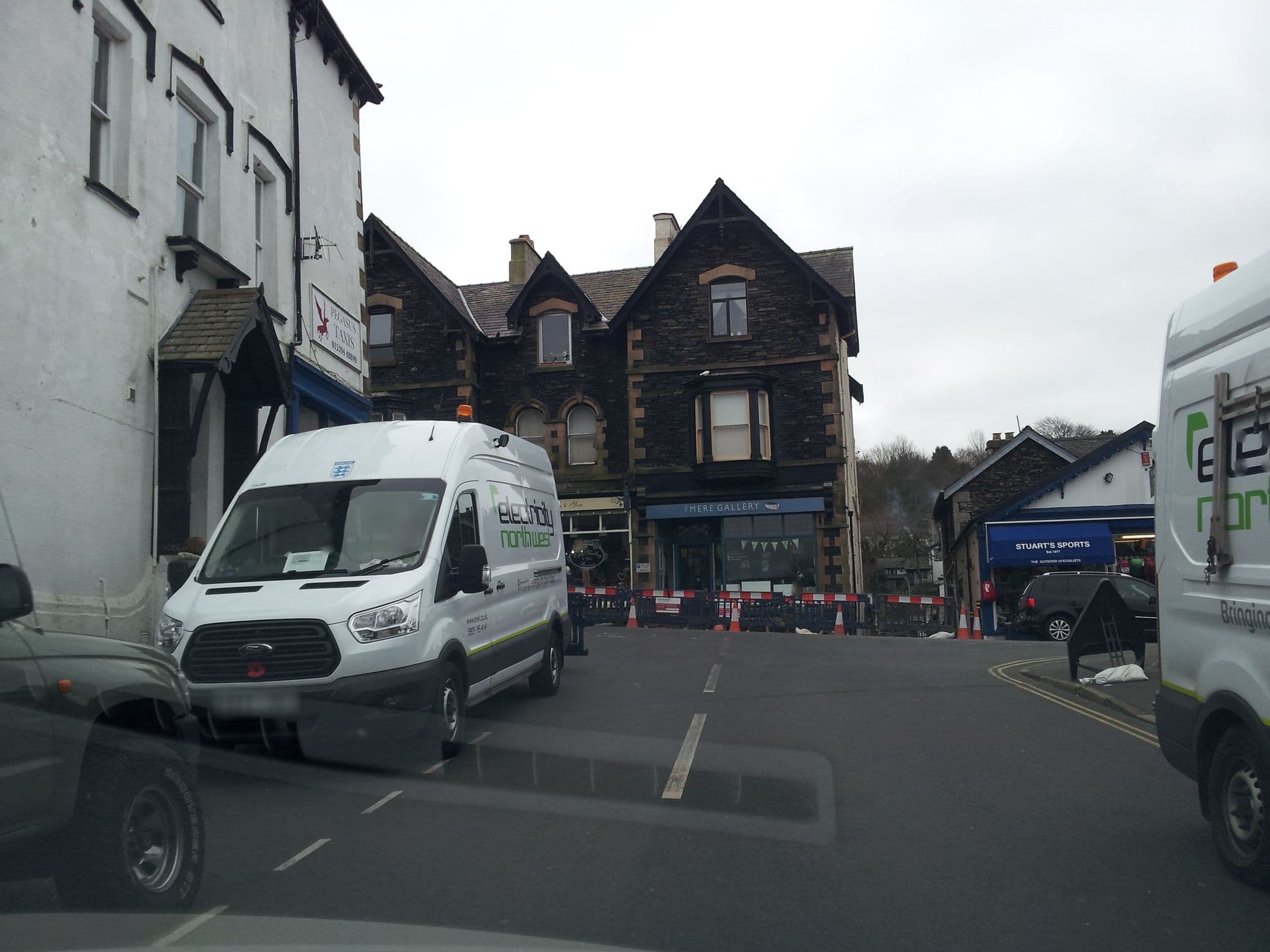 Street view near Jessamy Cottage, Windermere — © adam2 (CC BY-SA · Mapillary)