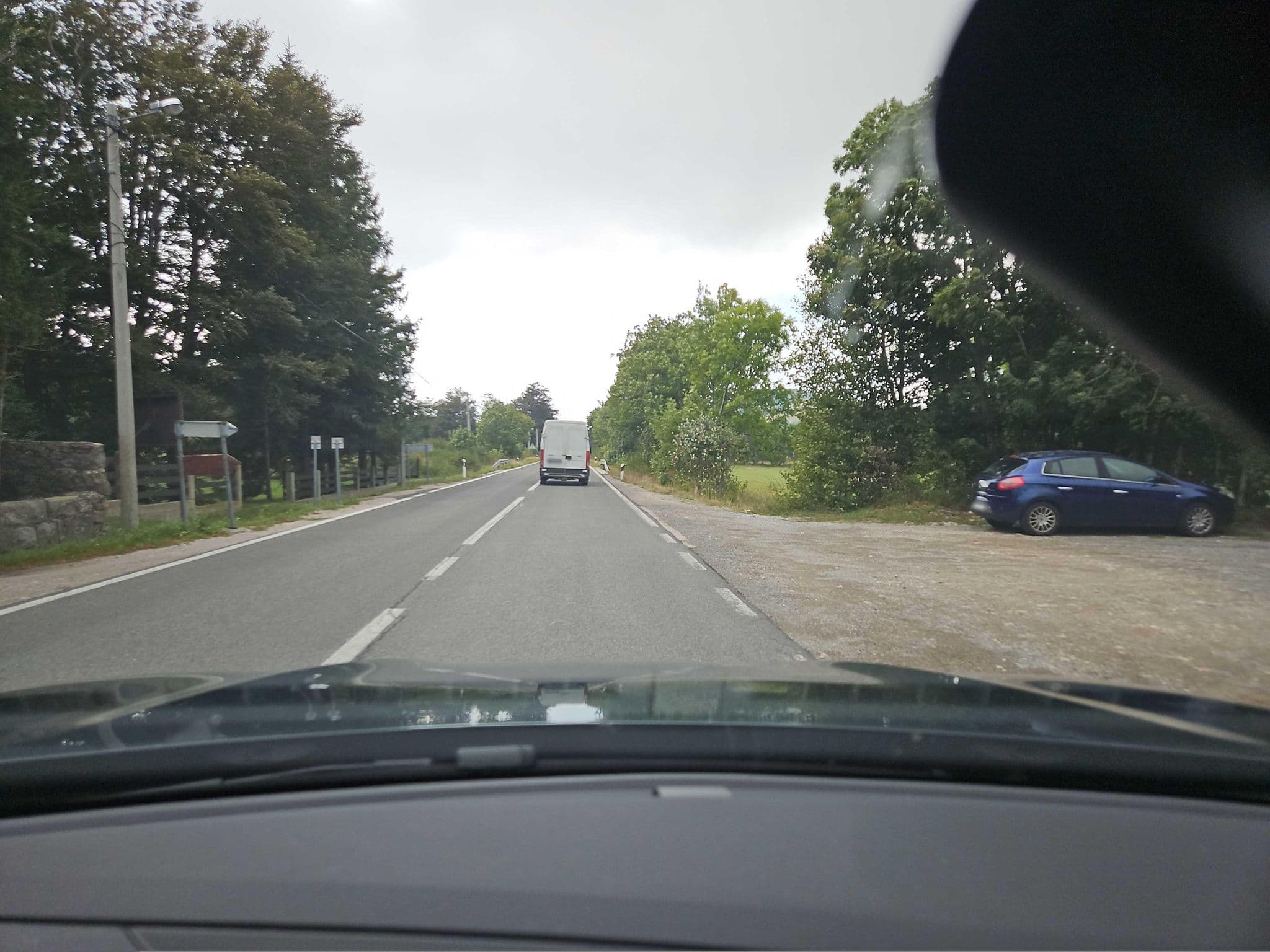 Street view near Baške Oštarije, Pag — © toho (CC BY-SA · Mapillary)