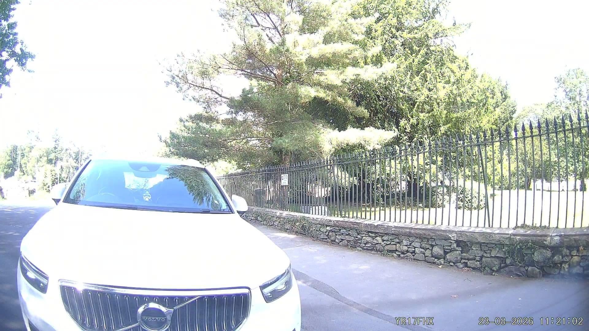 Street view near Laurel B&B, Windermere — © aidan573 (CC BY-SA · Mapillary)